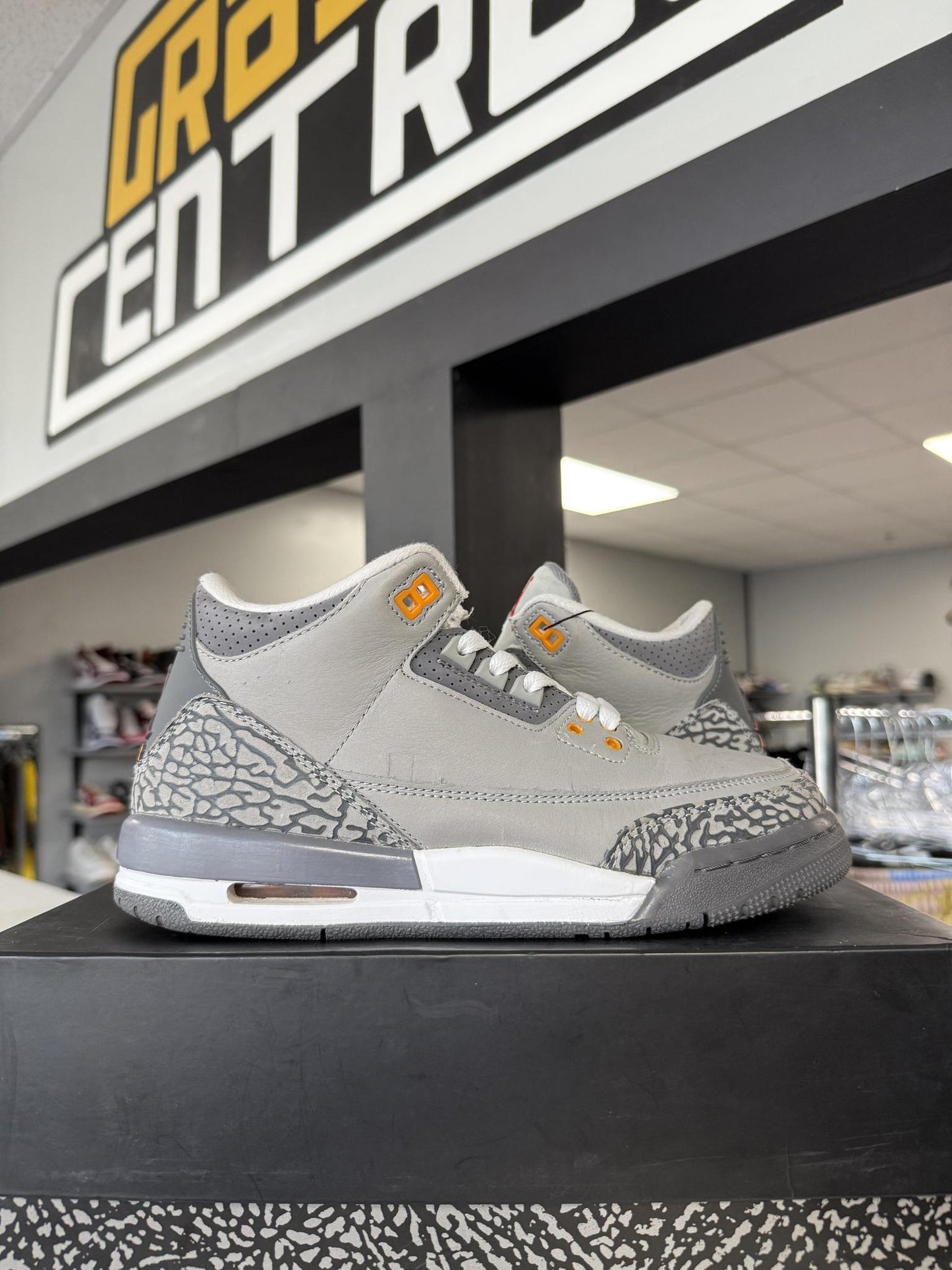 Jordan 3 "Cool Grey" Used Size 6.5Y/8W