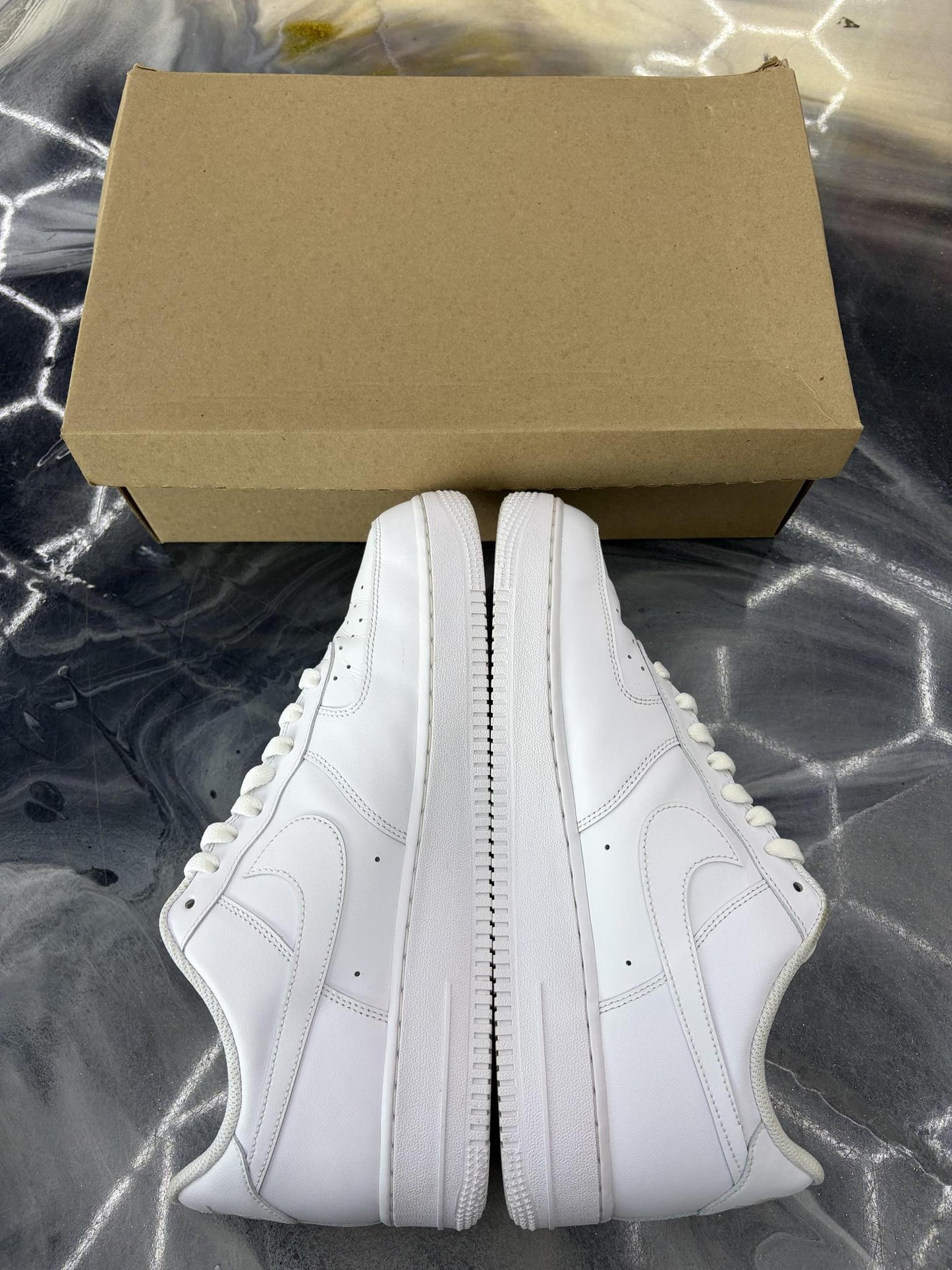 Nike Air Force One "White" Used Size 11.5