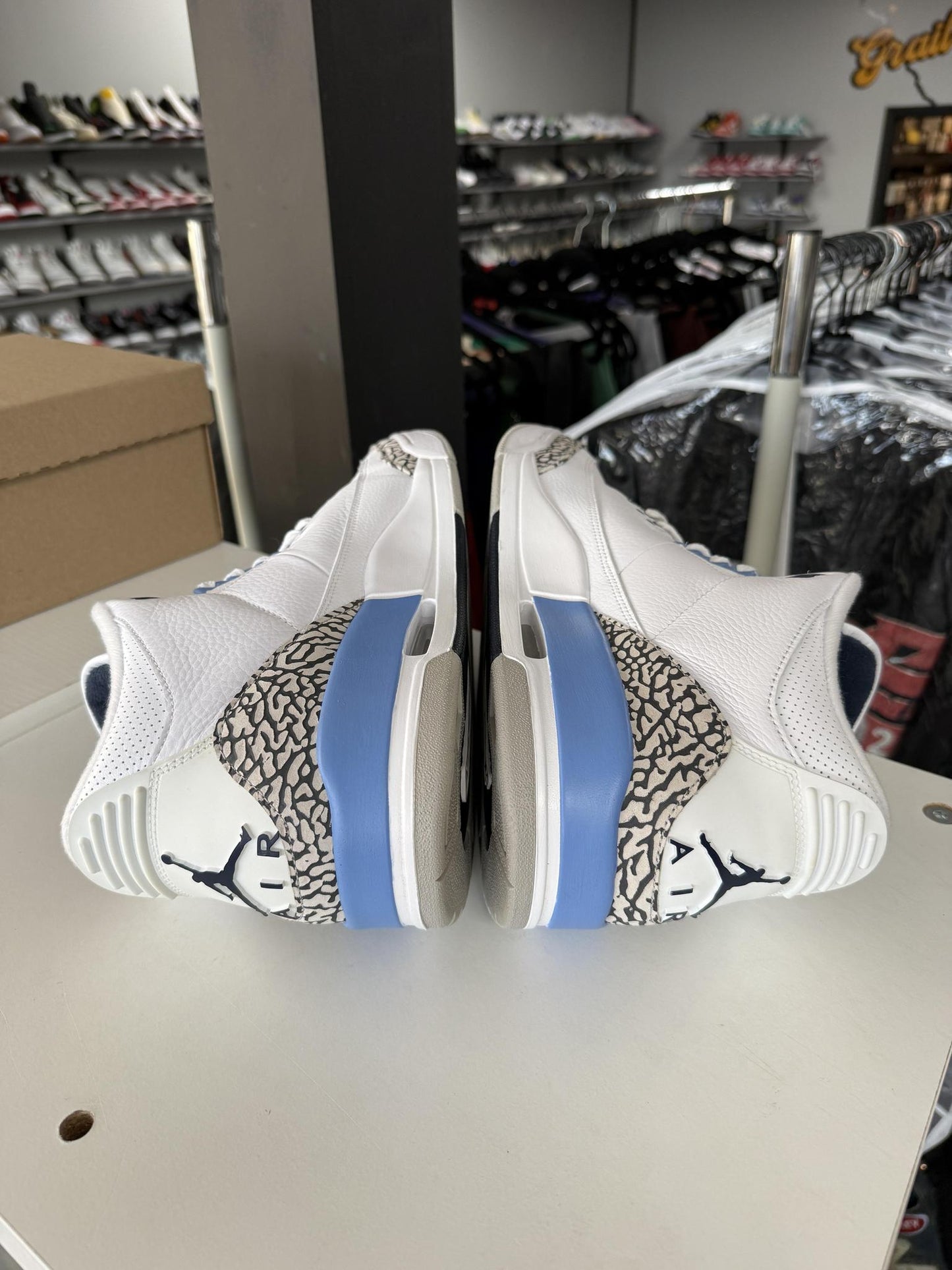 Jordan 3 "UNC" Used Size 14