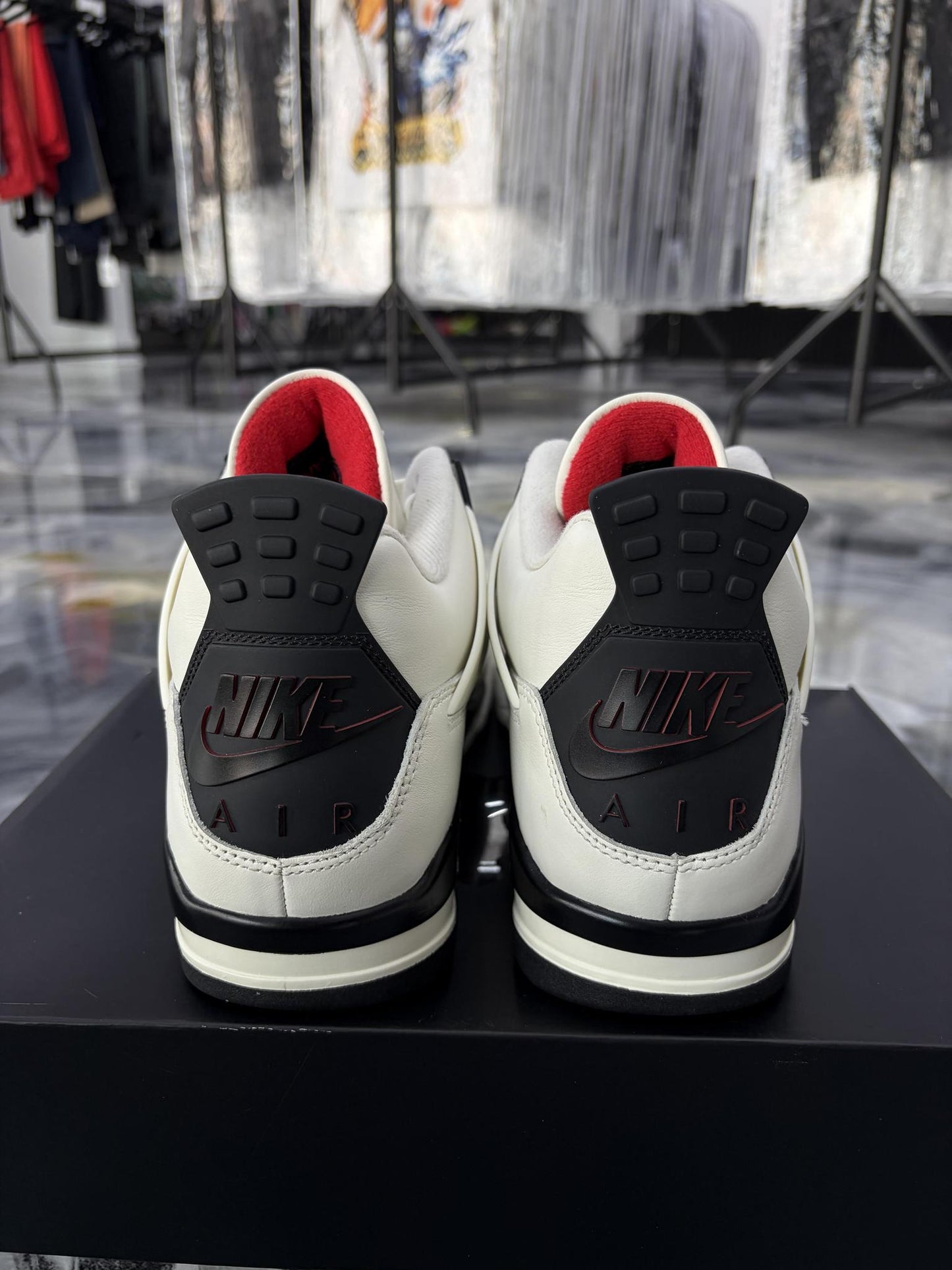 Jordan 4 "Flight Club" Used Size 11