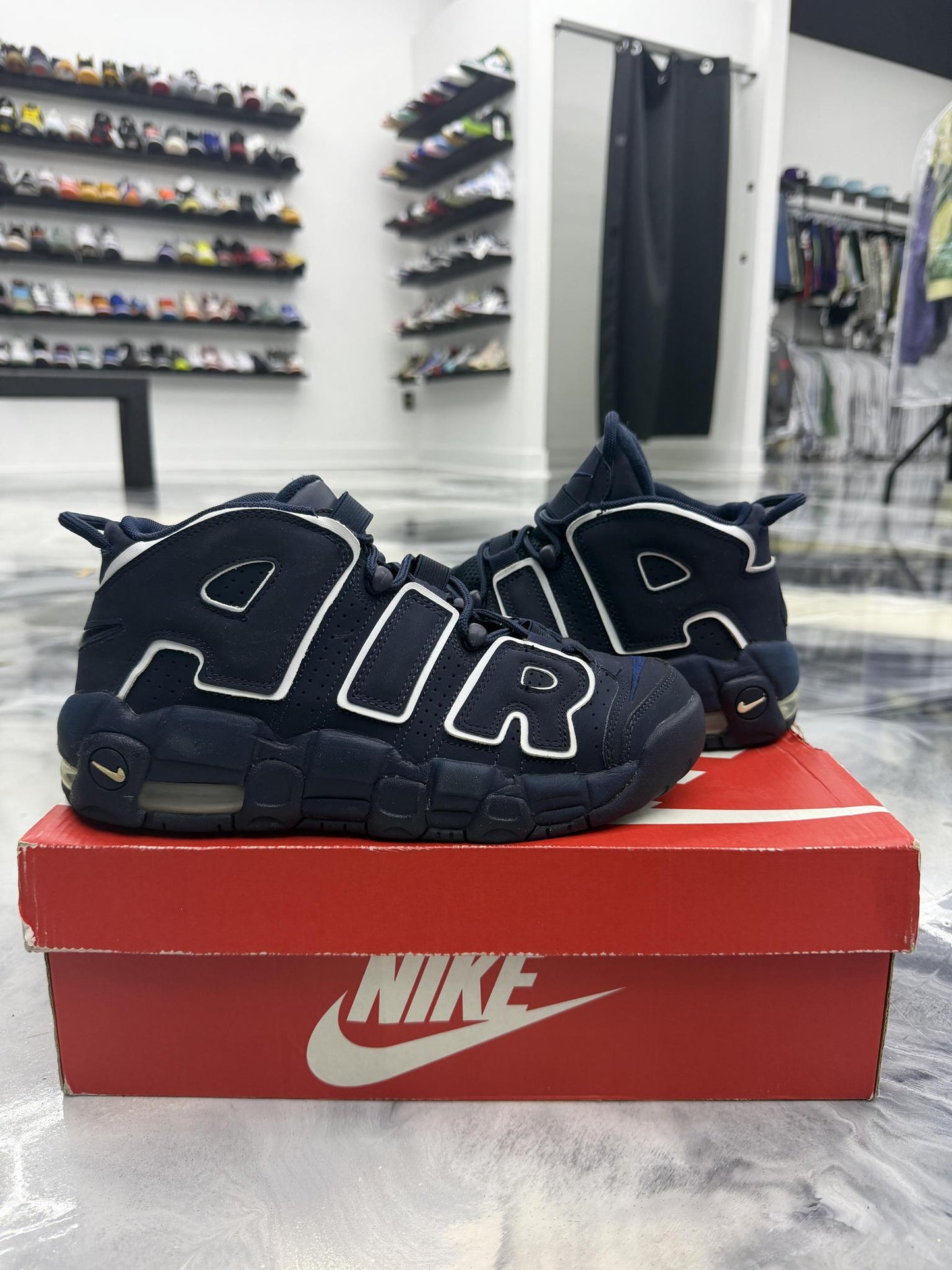 Nike Air More Uptempo "Navy" Used Size 7Y/8.5W