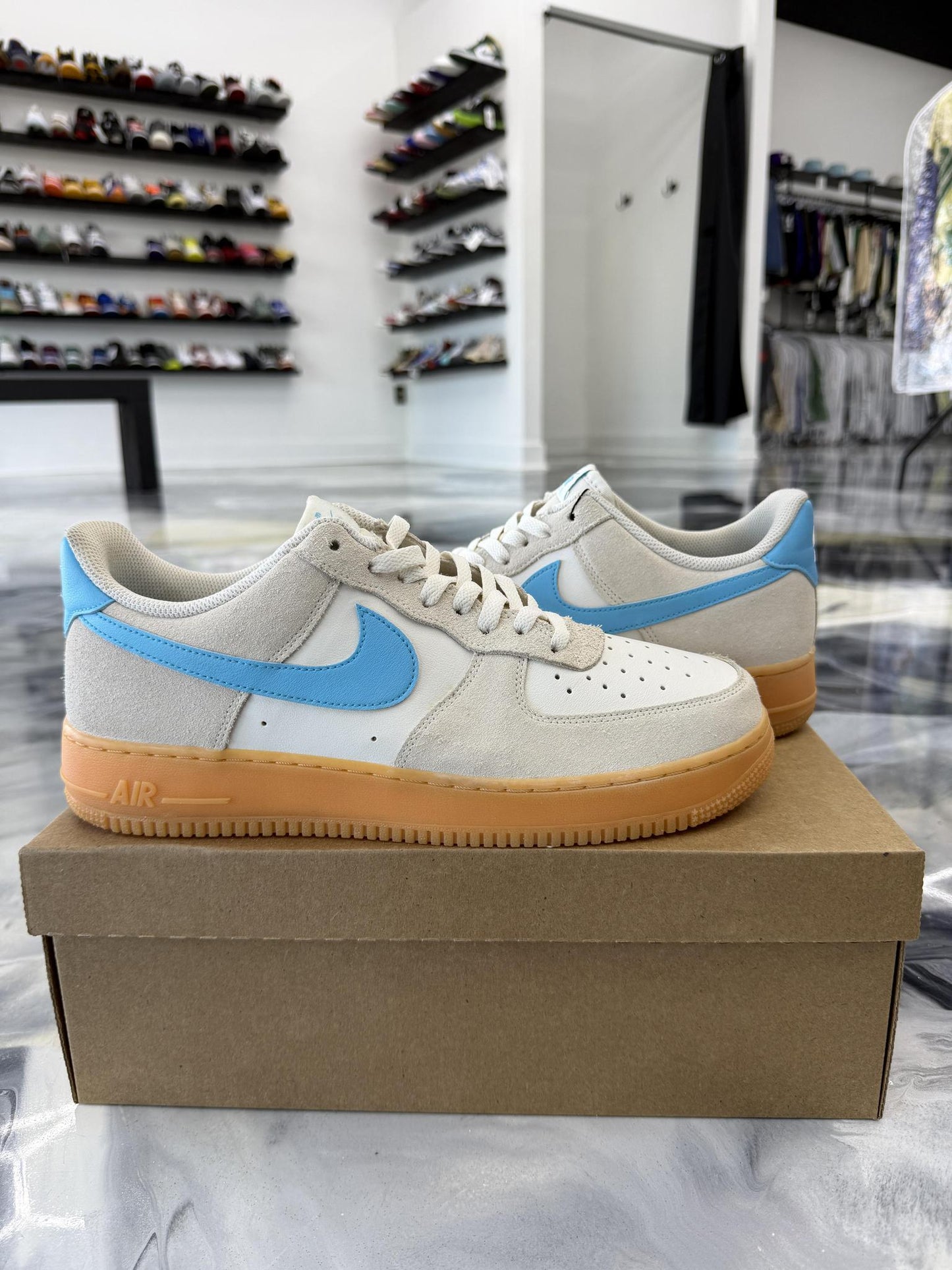 Nike Air Force 1 "Phantom Baltic Blue" Used Size 11