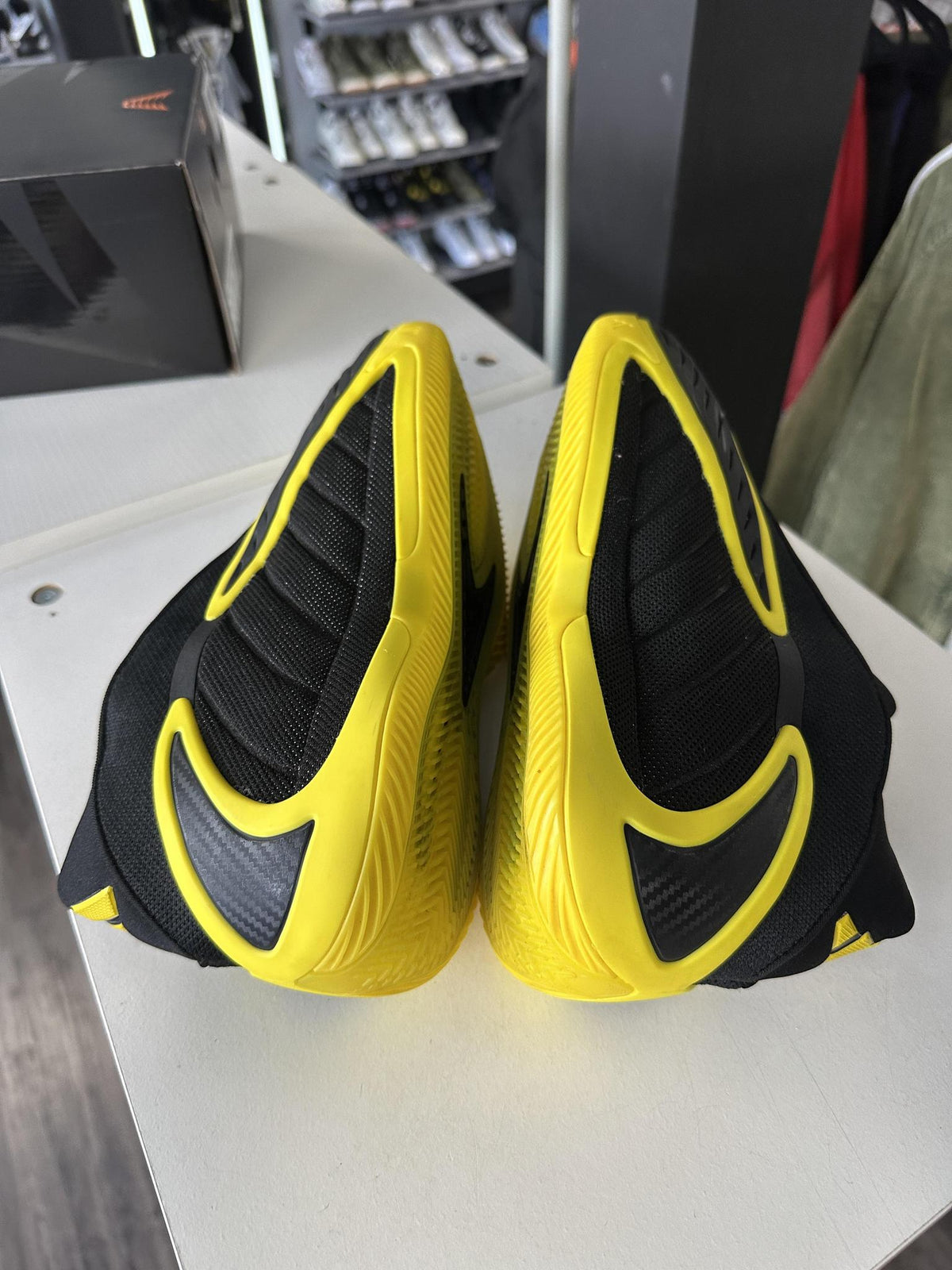 Adidas AE 2 "Bruce Lee" Used Size 8.5
