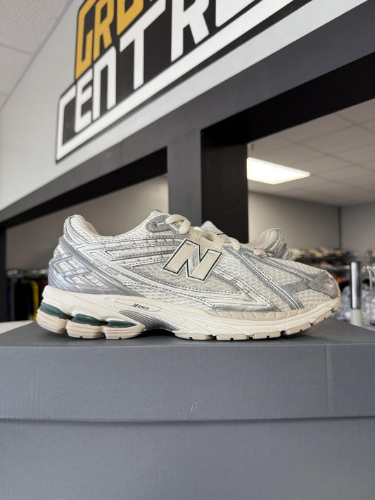 New Balance 1906R "Cream Reflective" Used Size 9