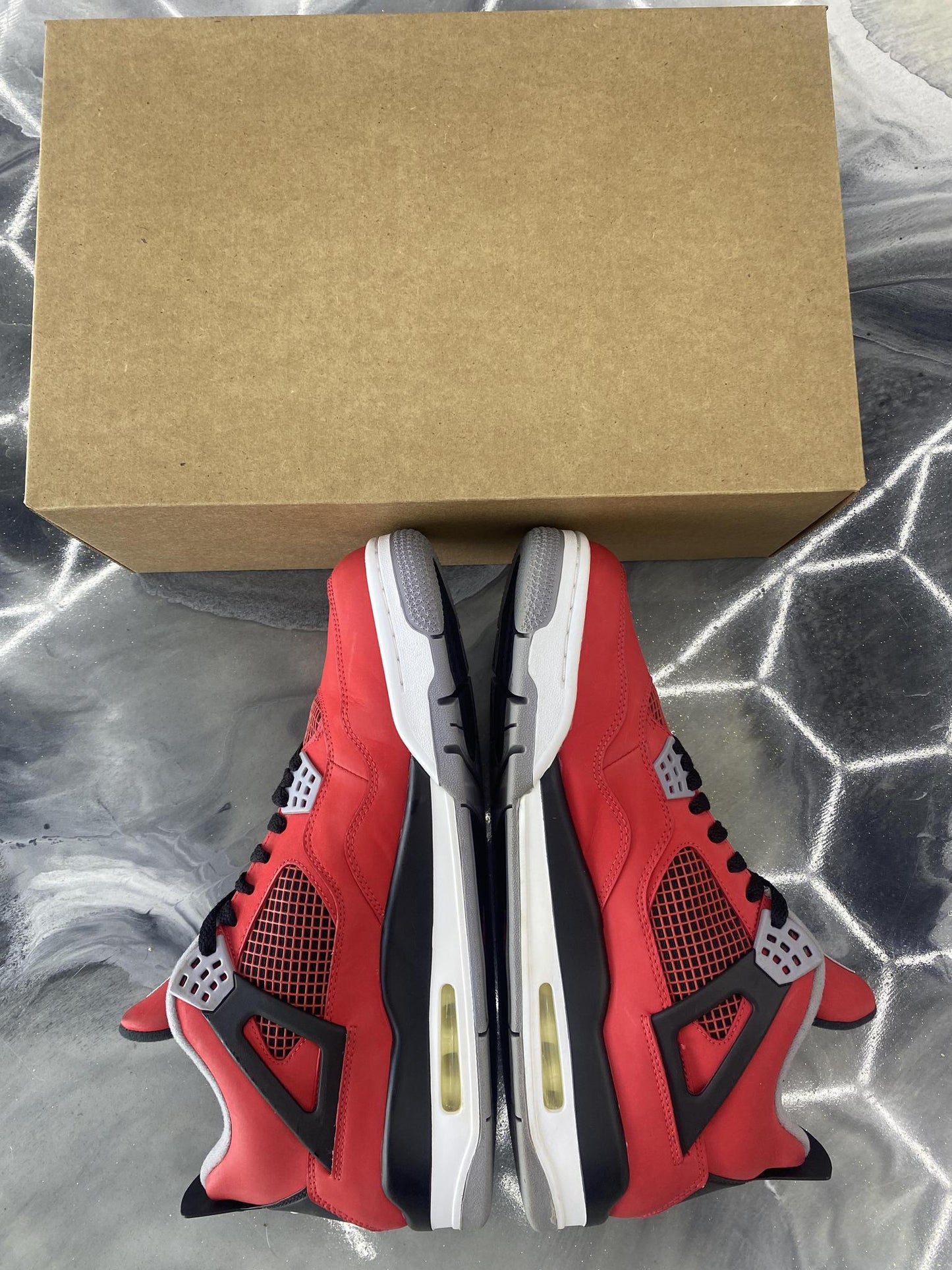Jordan 4 "Toro" Used Size 12