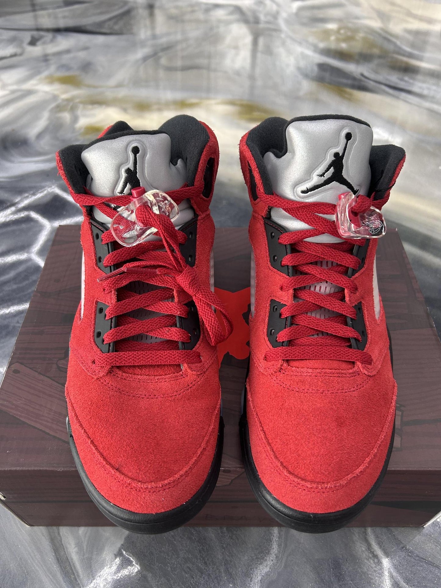 Jordan 5 "Raging Bull" Used Size 10
