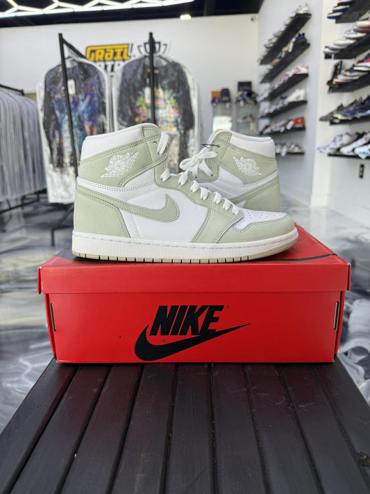 Jordan 1 "Seafoam" Used Size 7Y/8.5W
