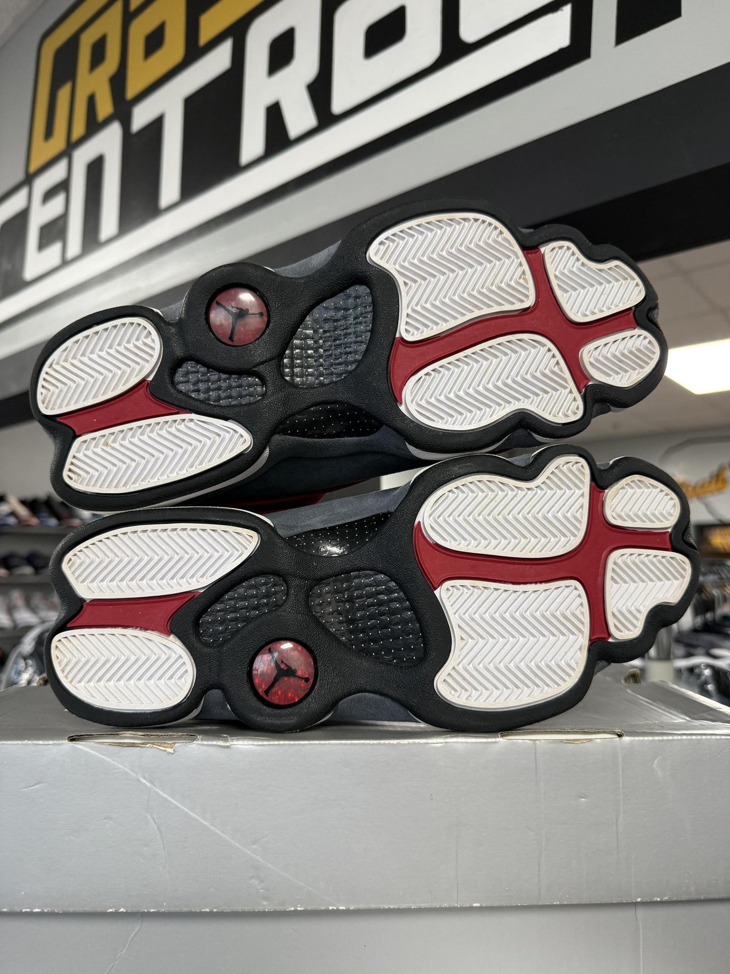 Jordan 13 "Red Flint" Used Size 9.5