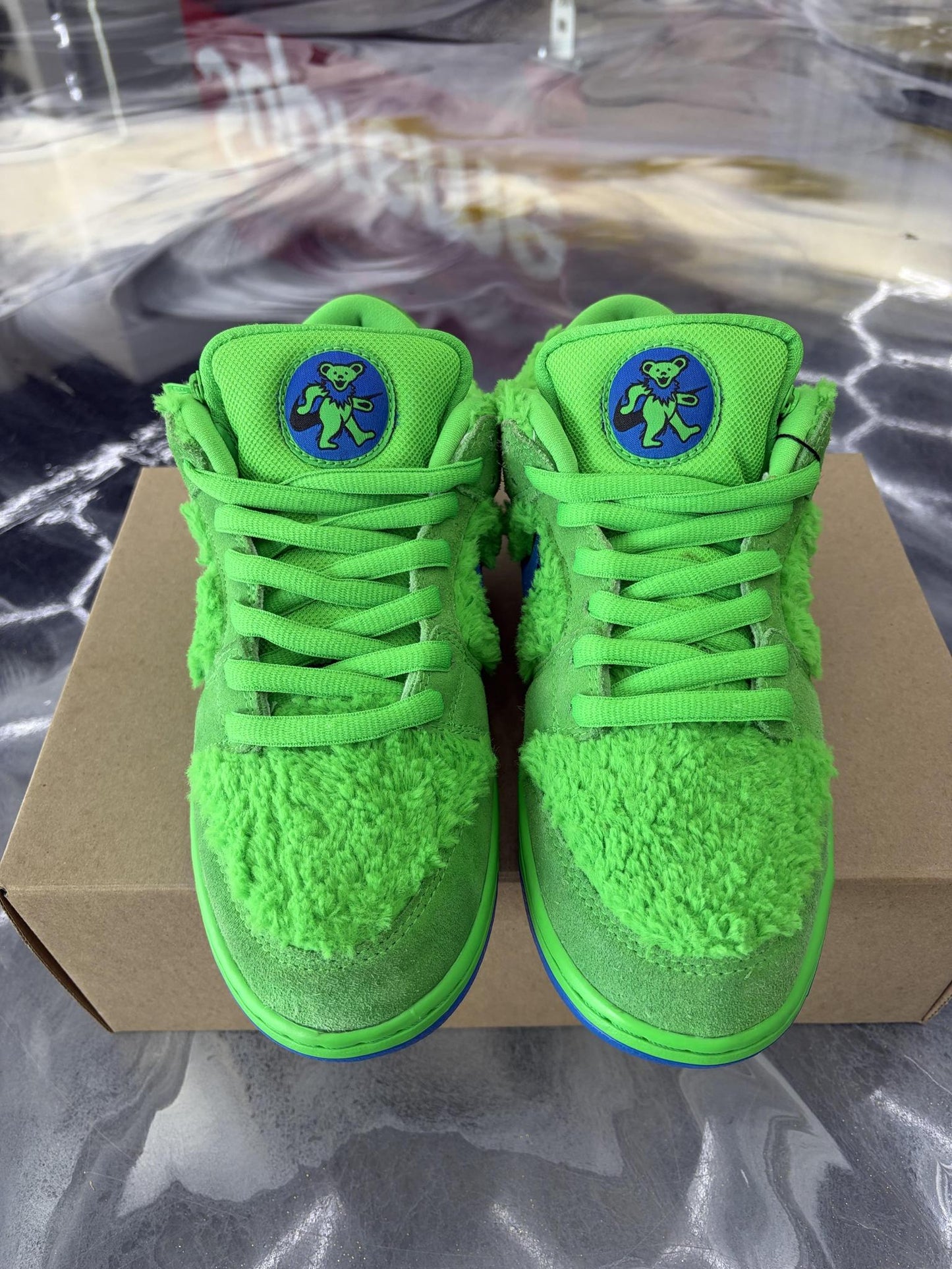 Nike SB Dunk Low "Grateful Dead Bears Green" Used Size 8.5