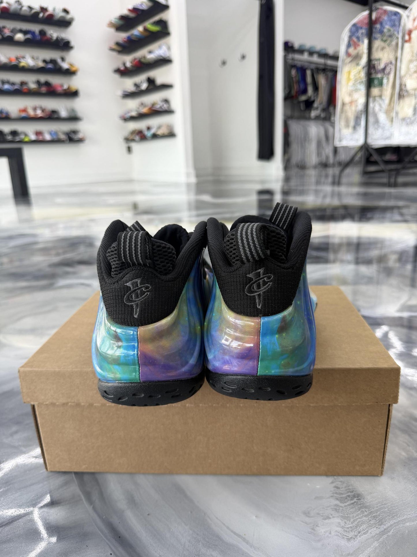 Nike Foamposite "Big Bang" Used Size 9