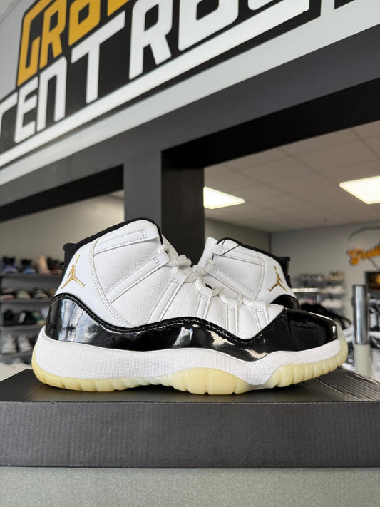 Jordan 11 "Gratitude" Used Size 7Y/8.5W