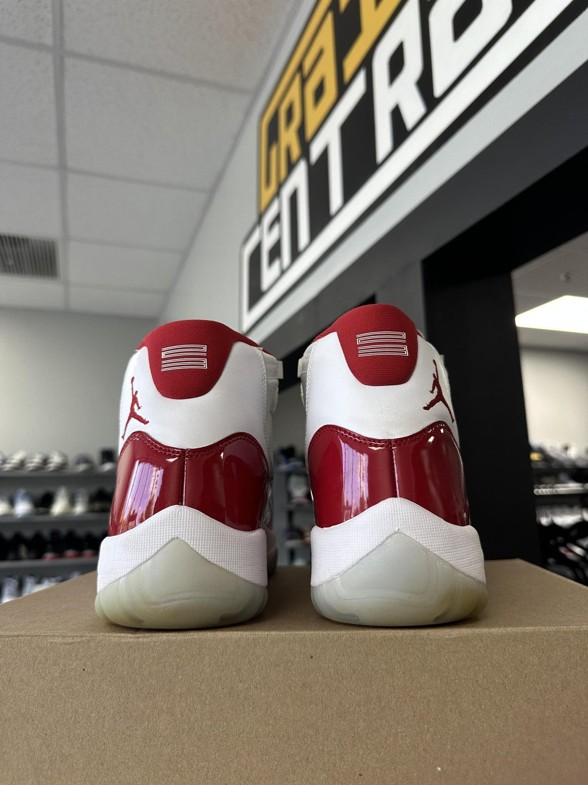 Jordan 11 "Cherry" Size 11.5 Used