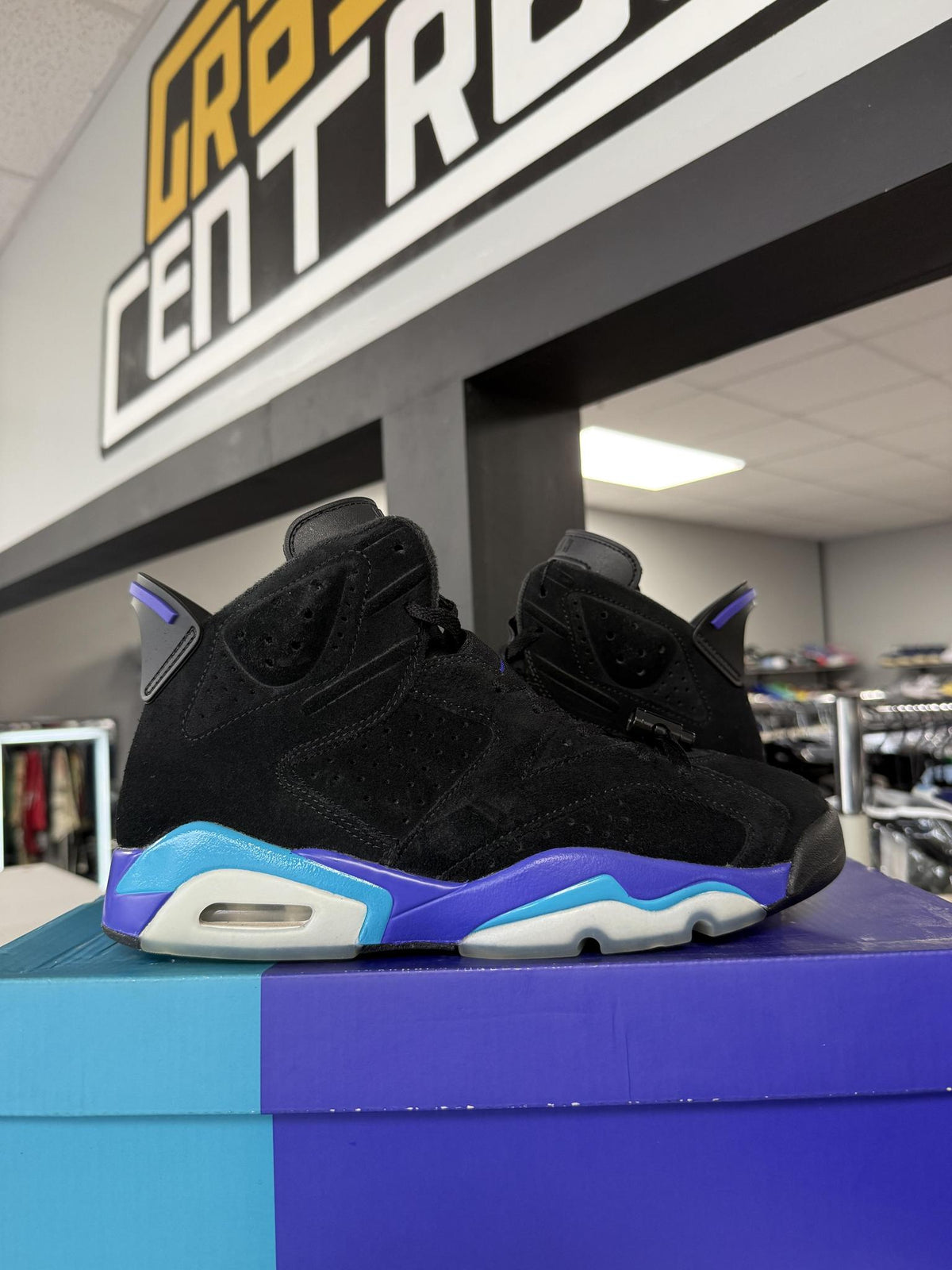 Jordan 6 "Aqua" Used Size 8