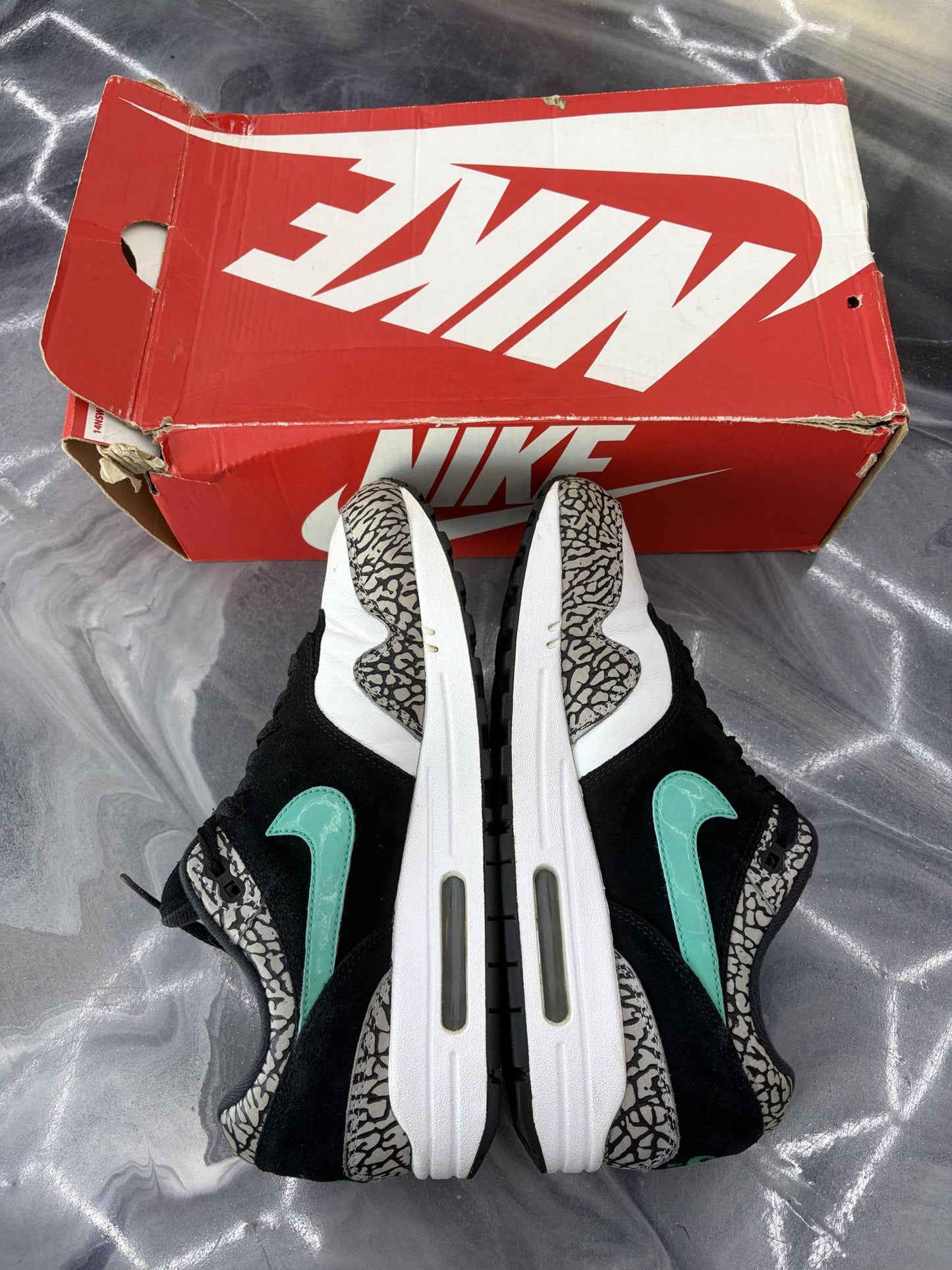 Nike Air Max 1 Atmos "Elephant" Used Size 8