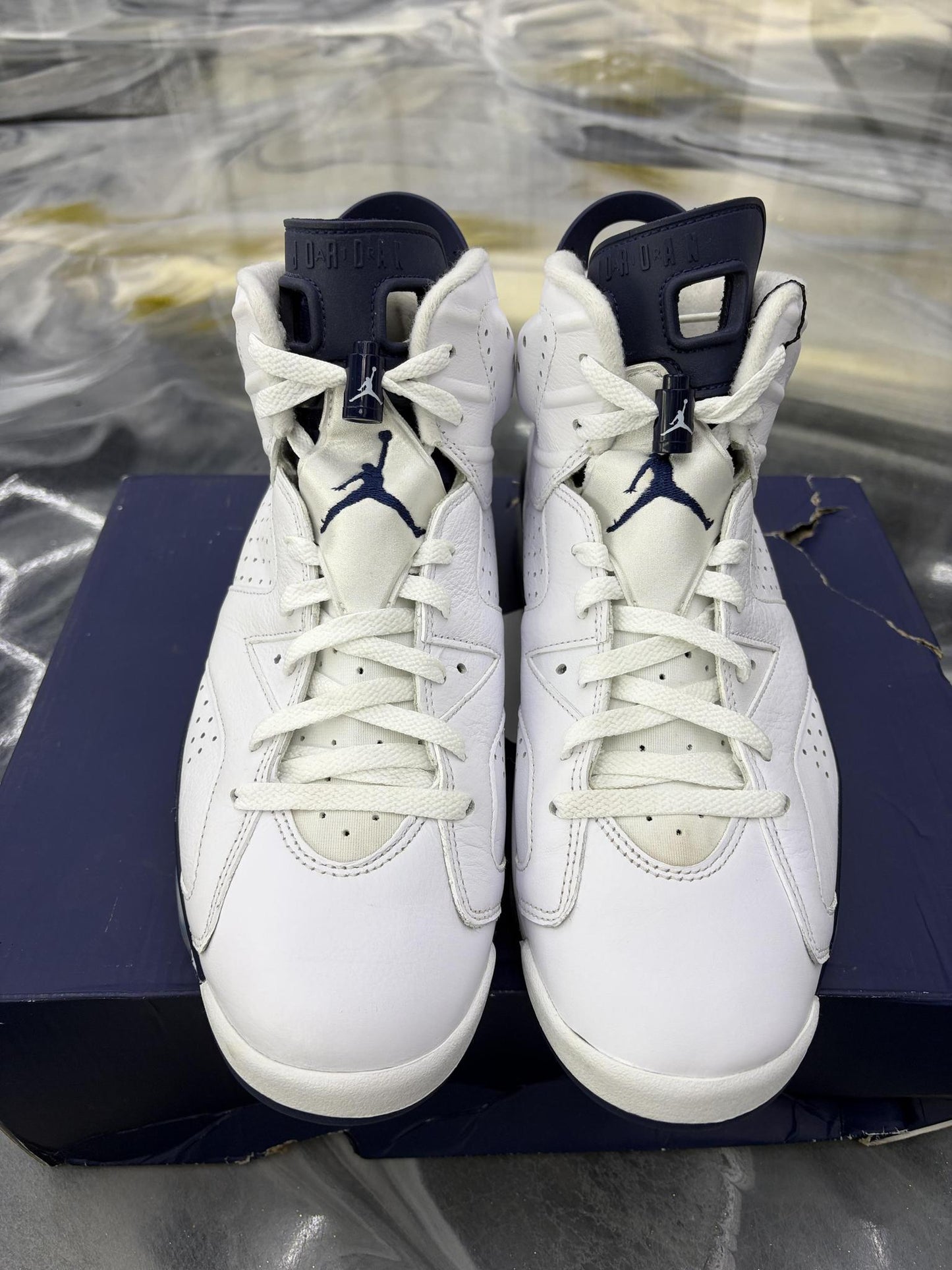 Jordan 6 "Midnight Navy" Used Size 11.5