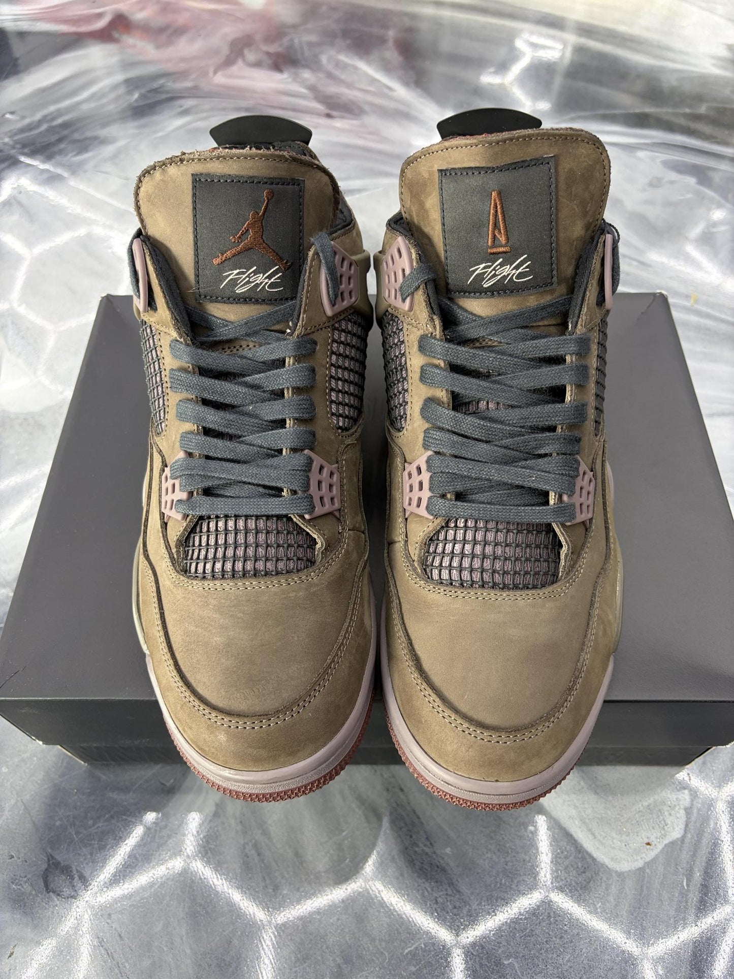 Jordan 4 A Ma Maniere "Mocha" Used Size 10.5