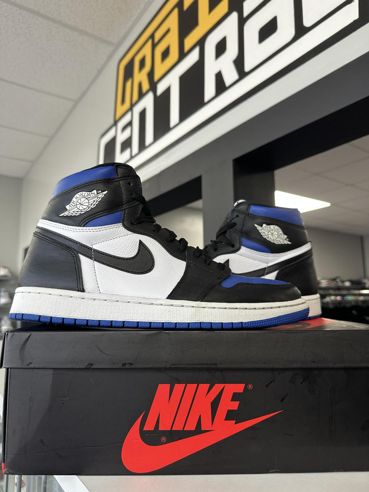 Jordan 1 "Royal Toe" Size 12 Used