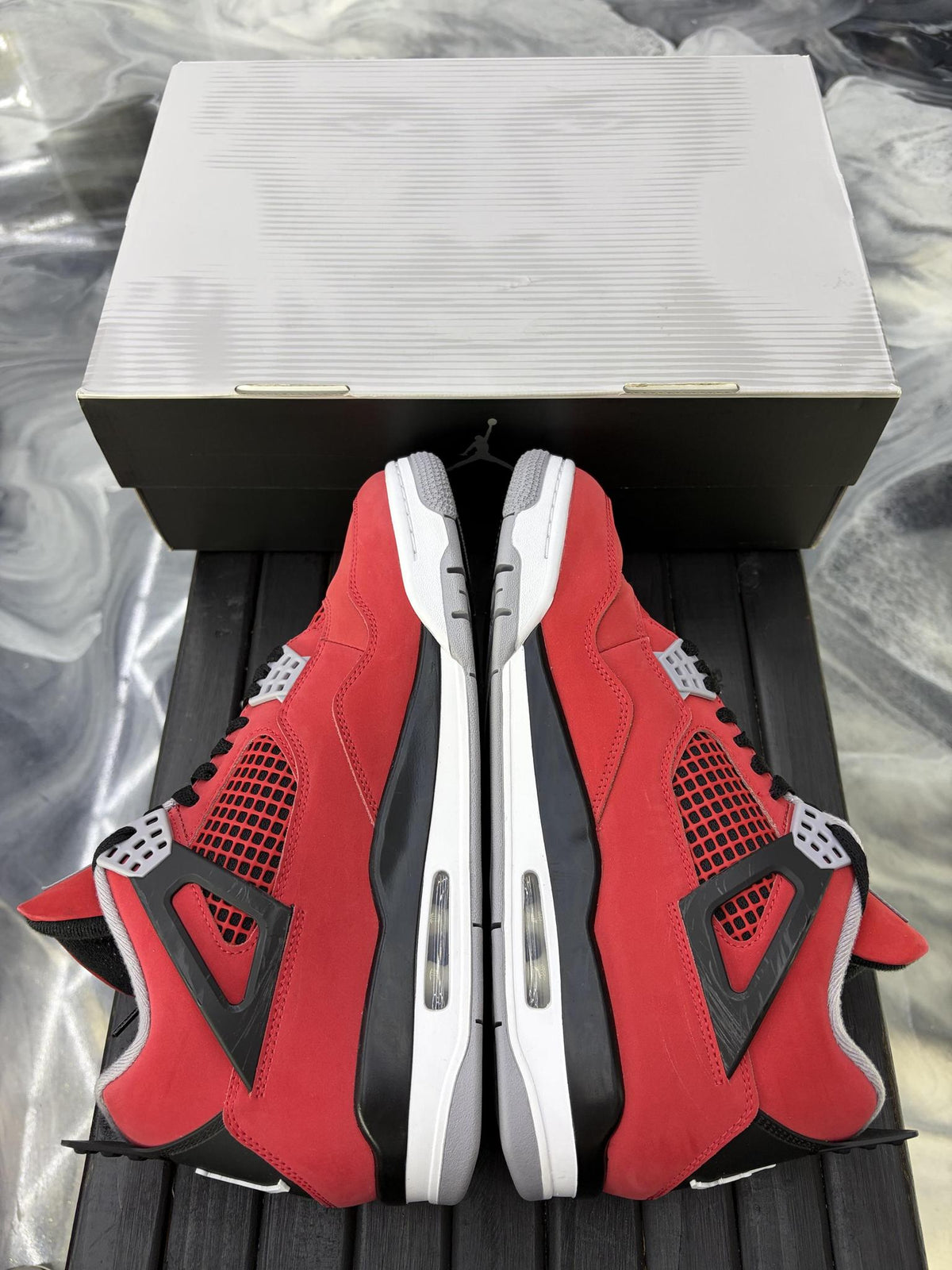 Jordan 4 "Toro" Used Size 11