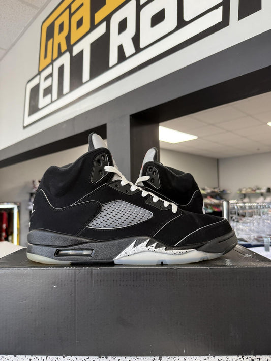 Jordan 5 "Metallic Reimagined" Used Size 11