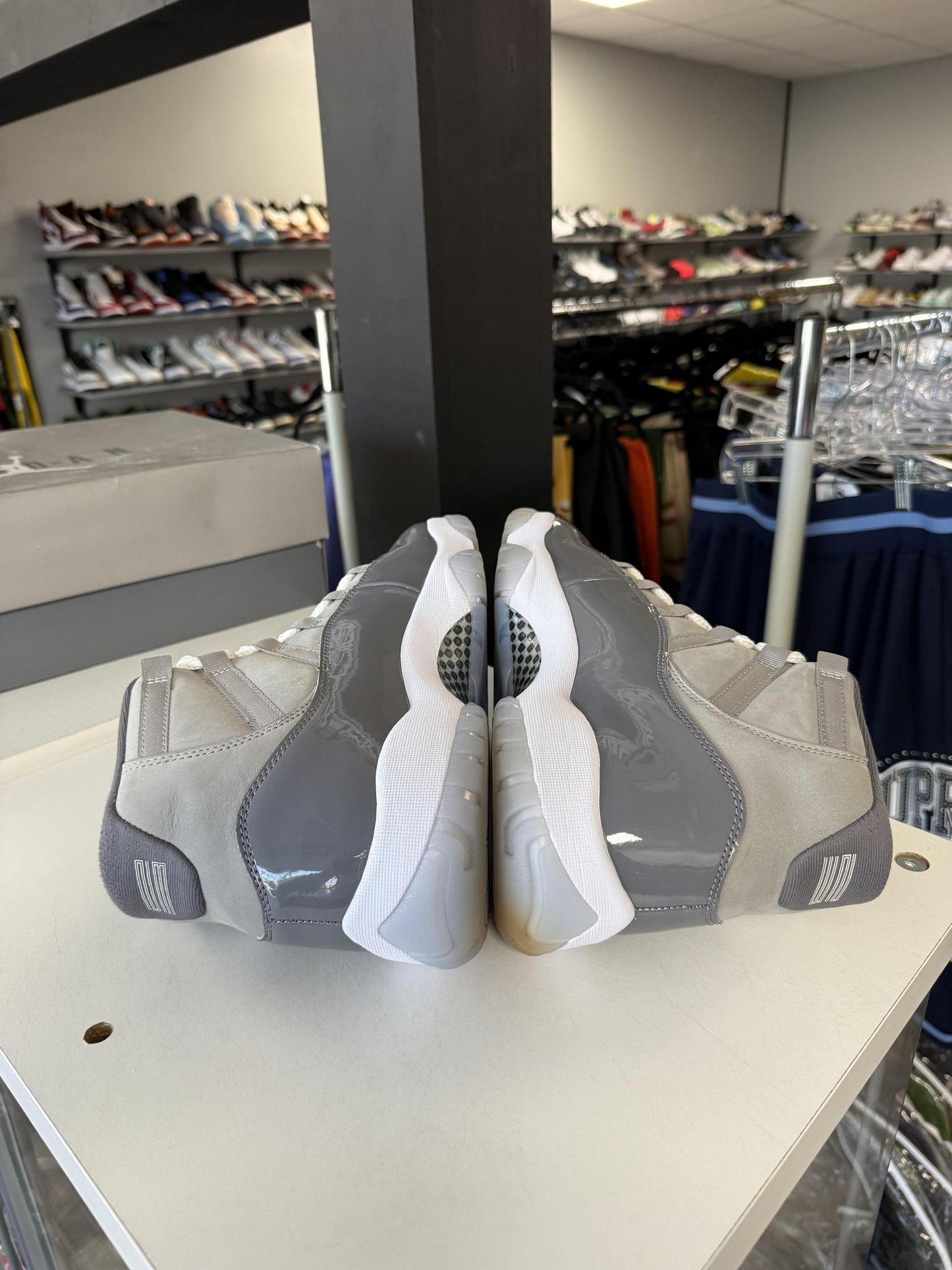 Jordan 11 "Cool Grey" Used Size 11