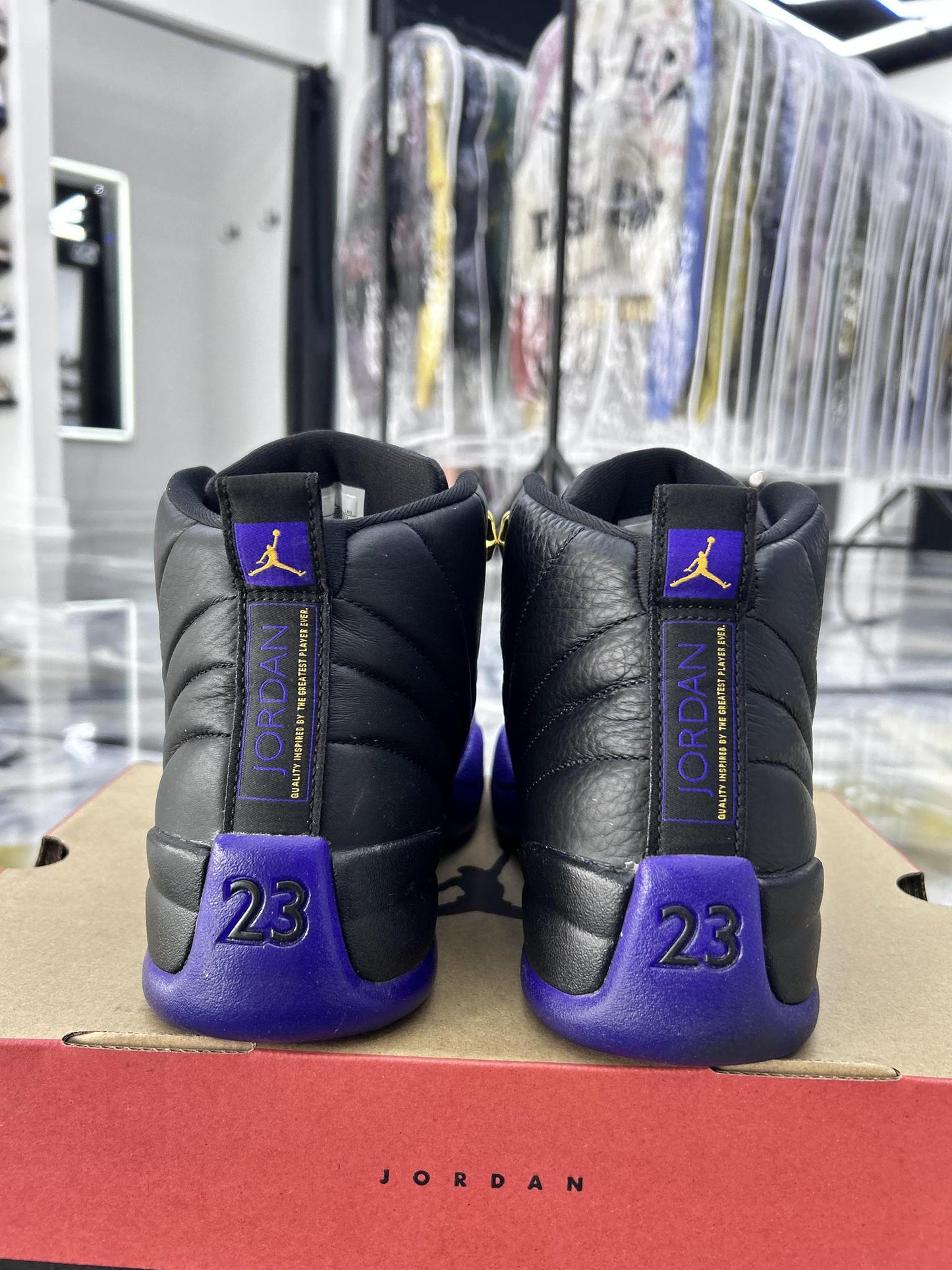 Jordan 12 Field Purple Used Size 10
