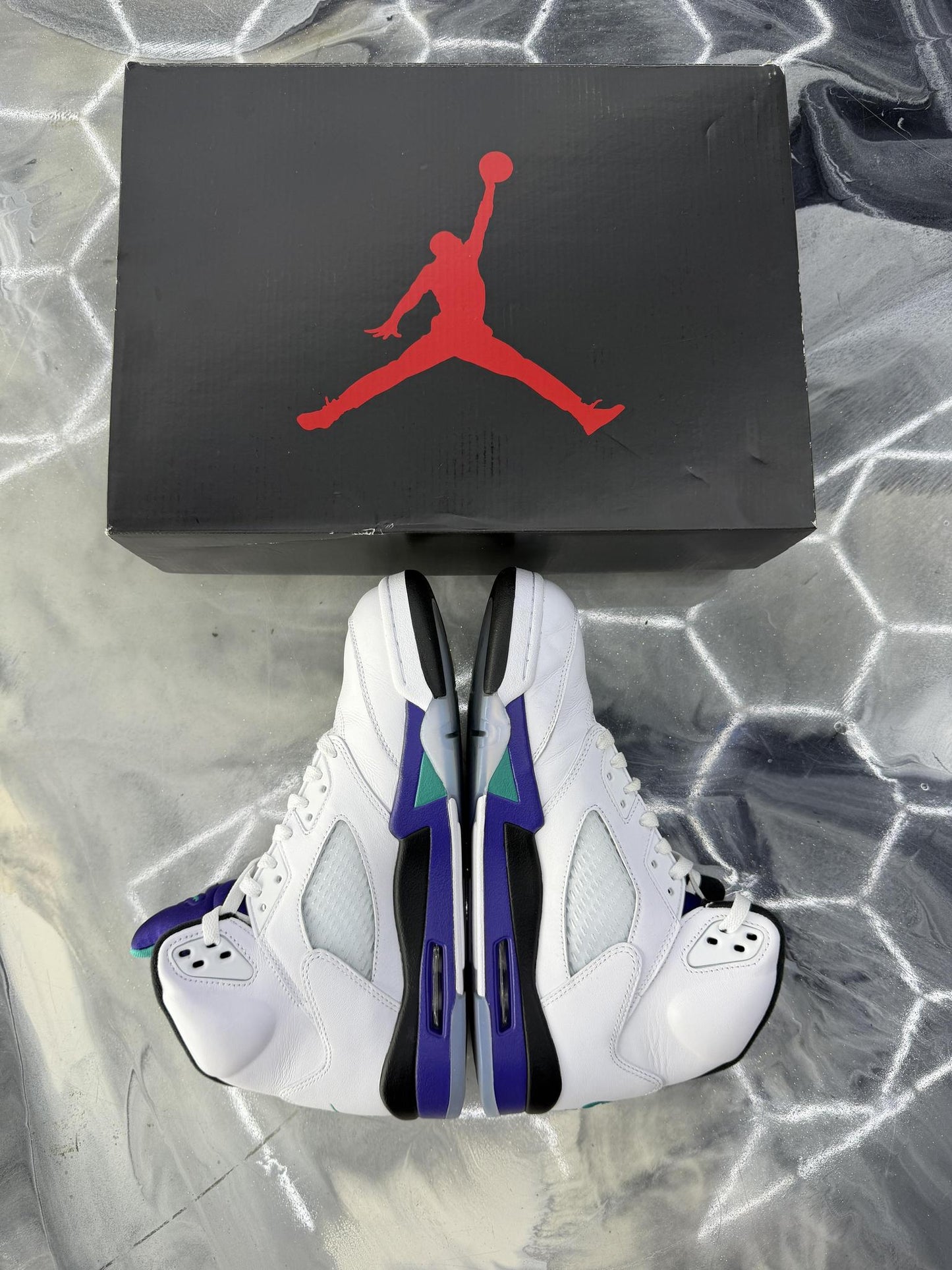 Jordan 5 "Grape" Used Size 11