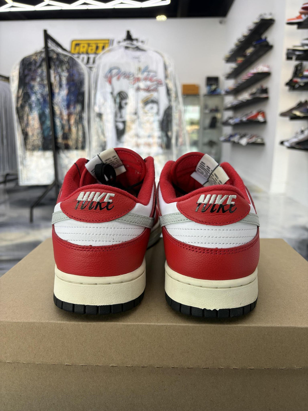 Nike Dunk Low "Chicago Split" Used Size 13