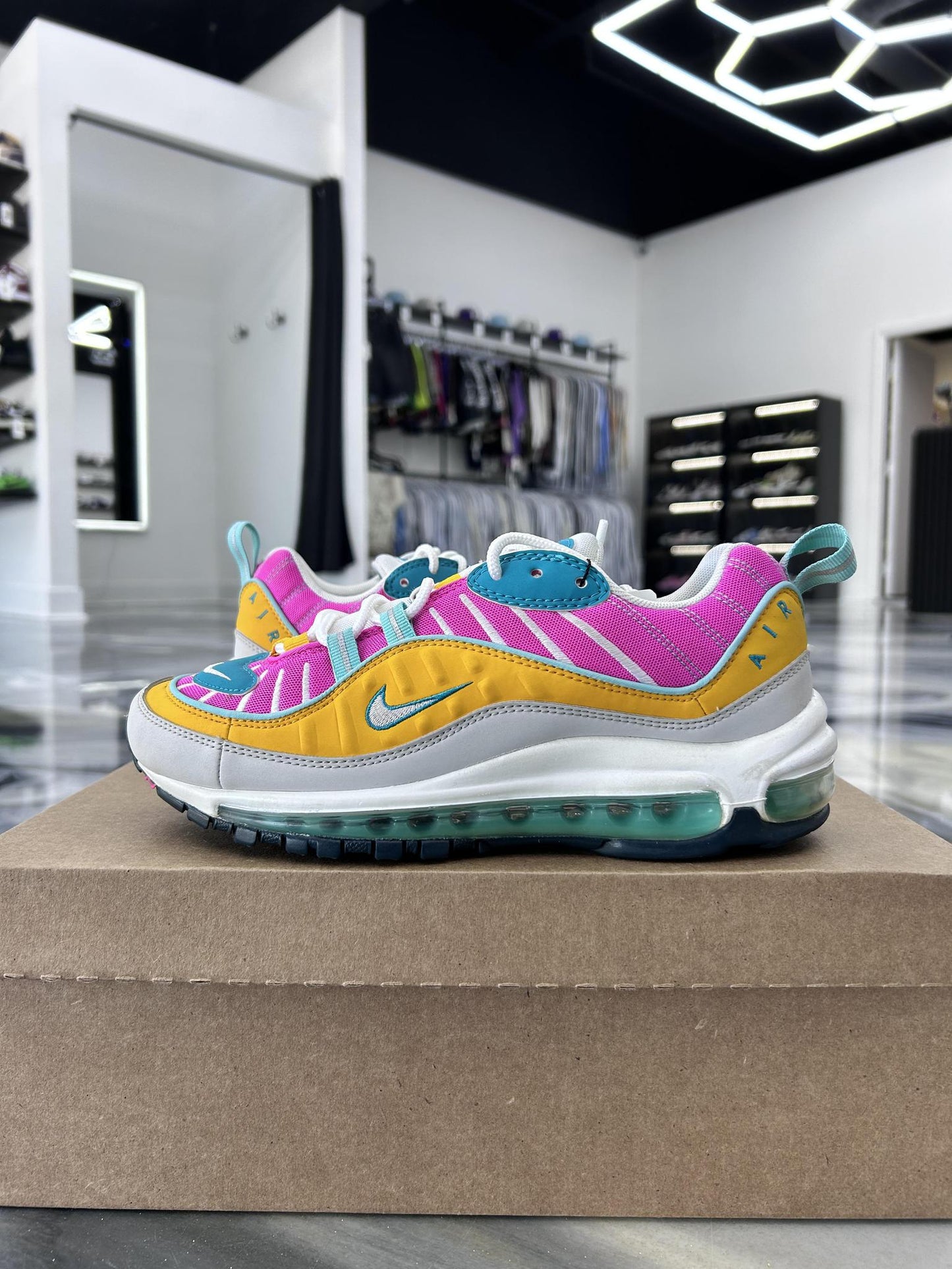 Nike Air Max 98 "Easter" Used Size 6.5Y/8W