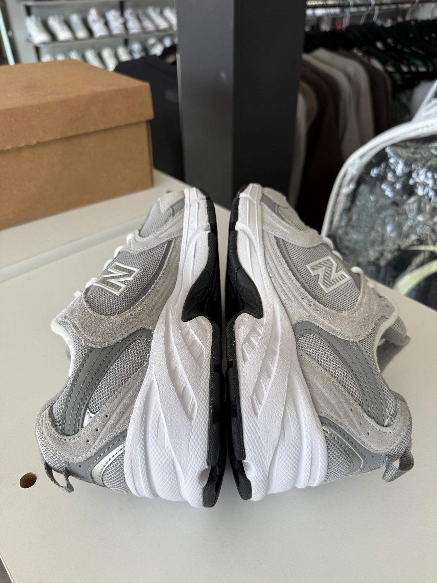 New Balance 530 "Grey" Used Size 4.5Y/6W