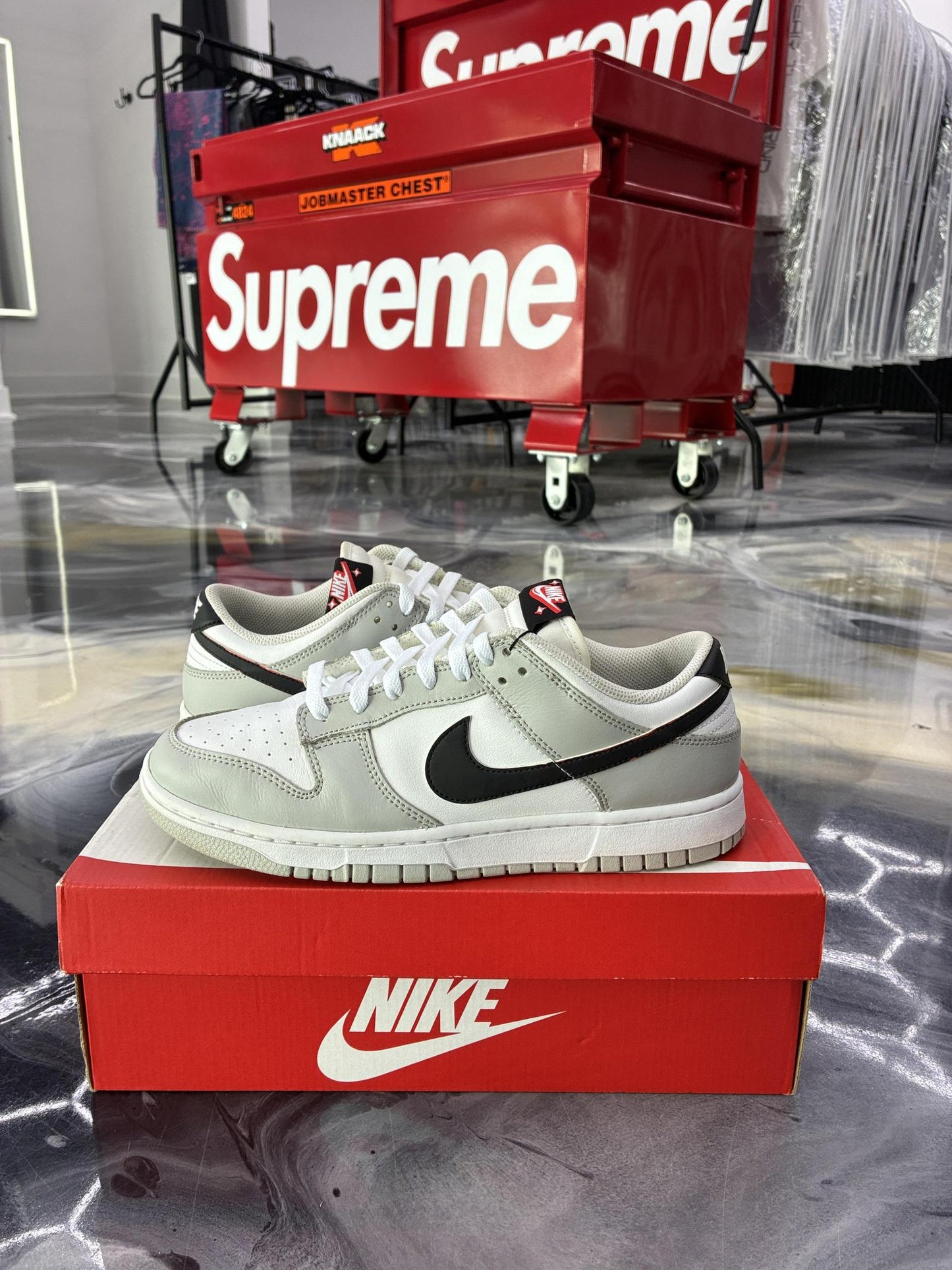 Nike Dunk Low "Lottery Grey" Used Size 9