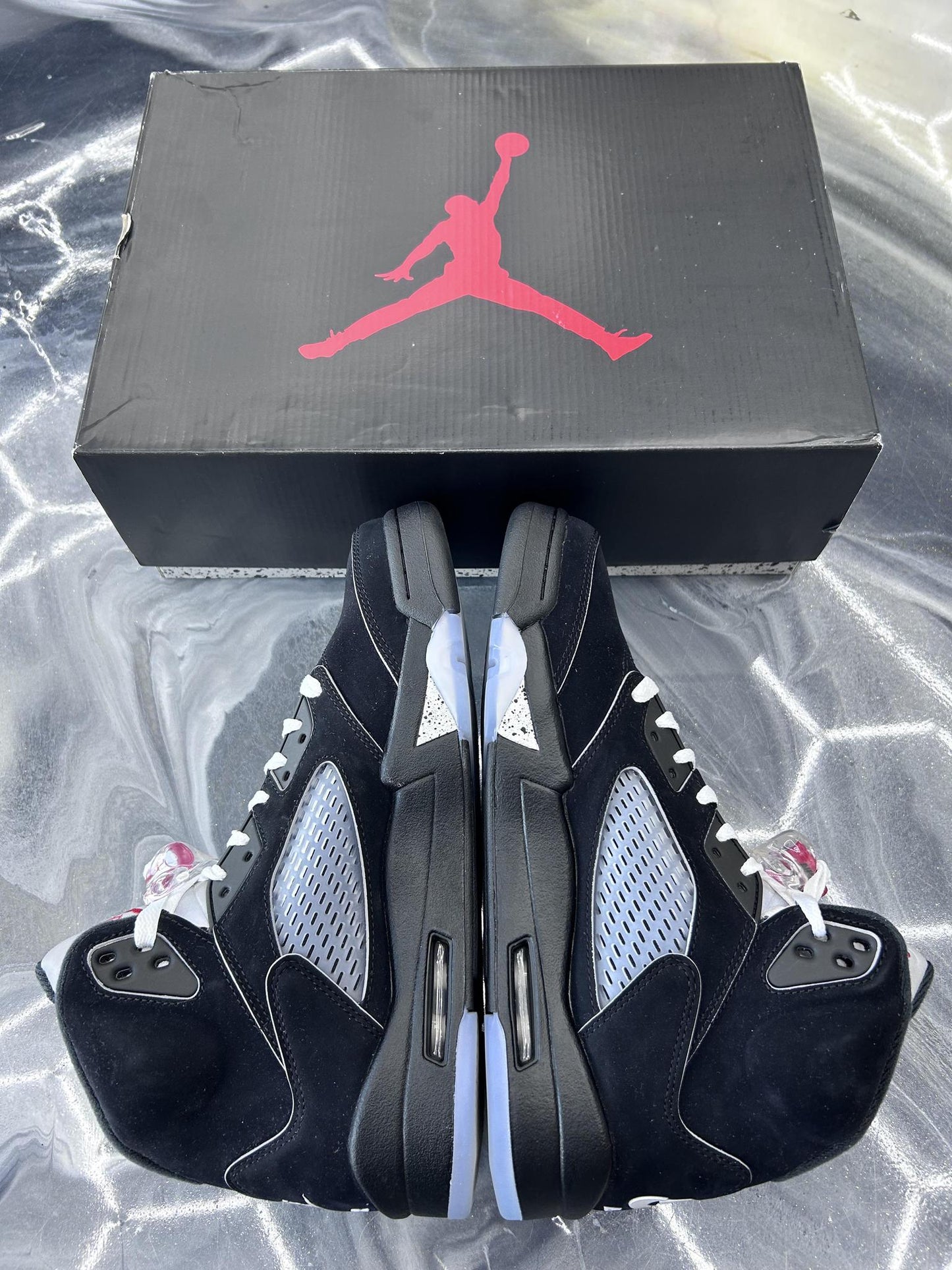 Jordan 5 "Metallic Reimagined" Used Size 9.5