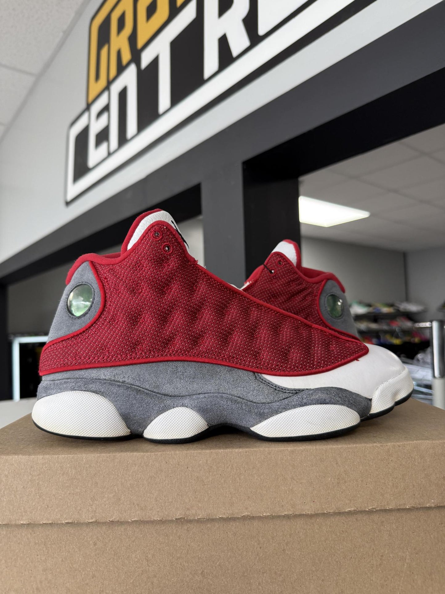 Jordan 13 "Red Flint" Used Size 8.5
