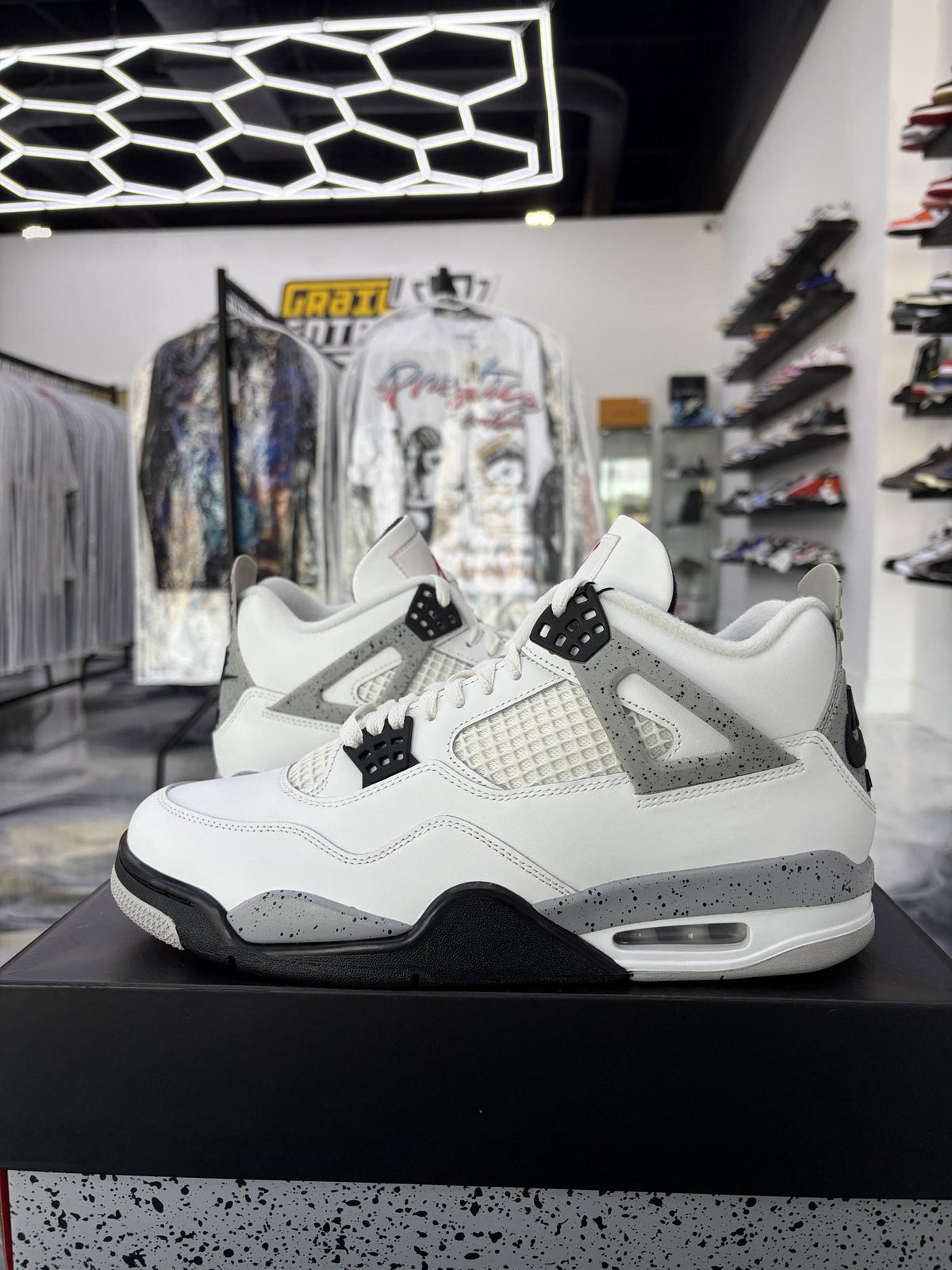 Jordan 4 "White Cement" Used Size 11