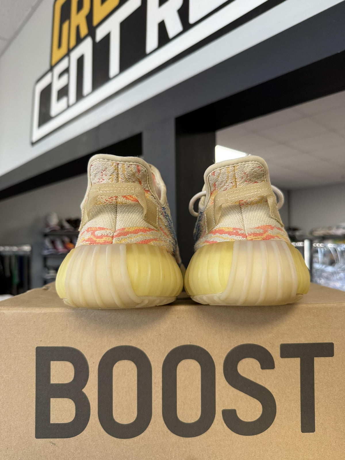 Adidas Yeezy 350 "MX Oat" Used Size 10.5