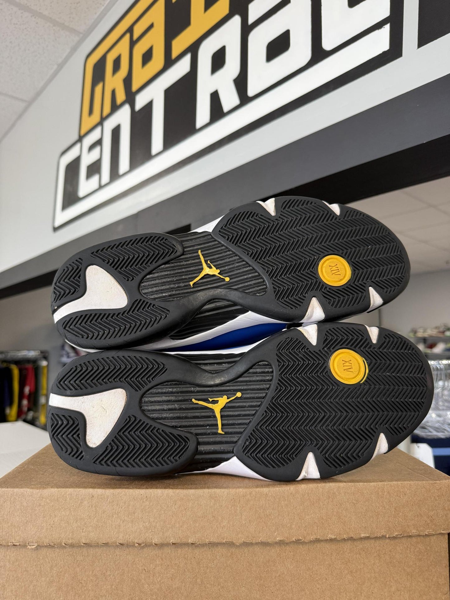 Jordan 14 "Laney" Used Size 13