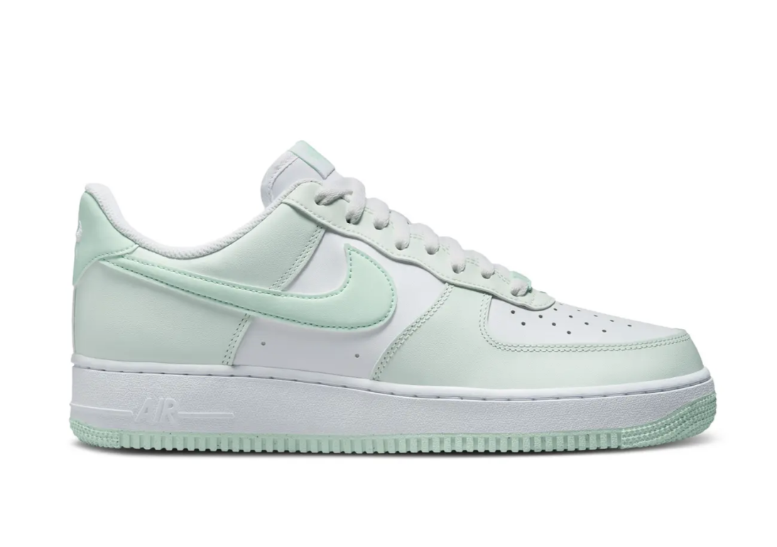 Nike Air Force 1 Low "Mint Foam"