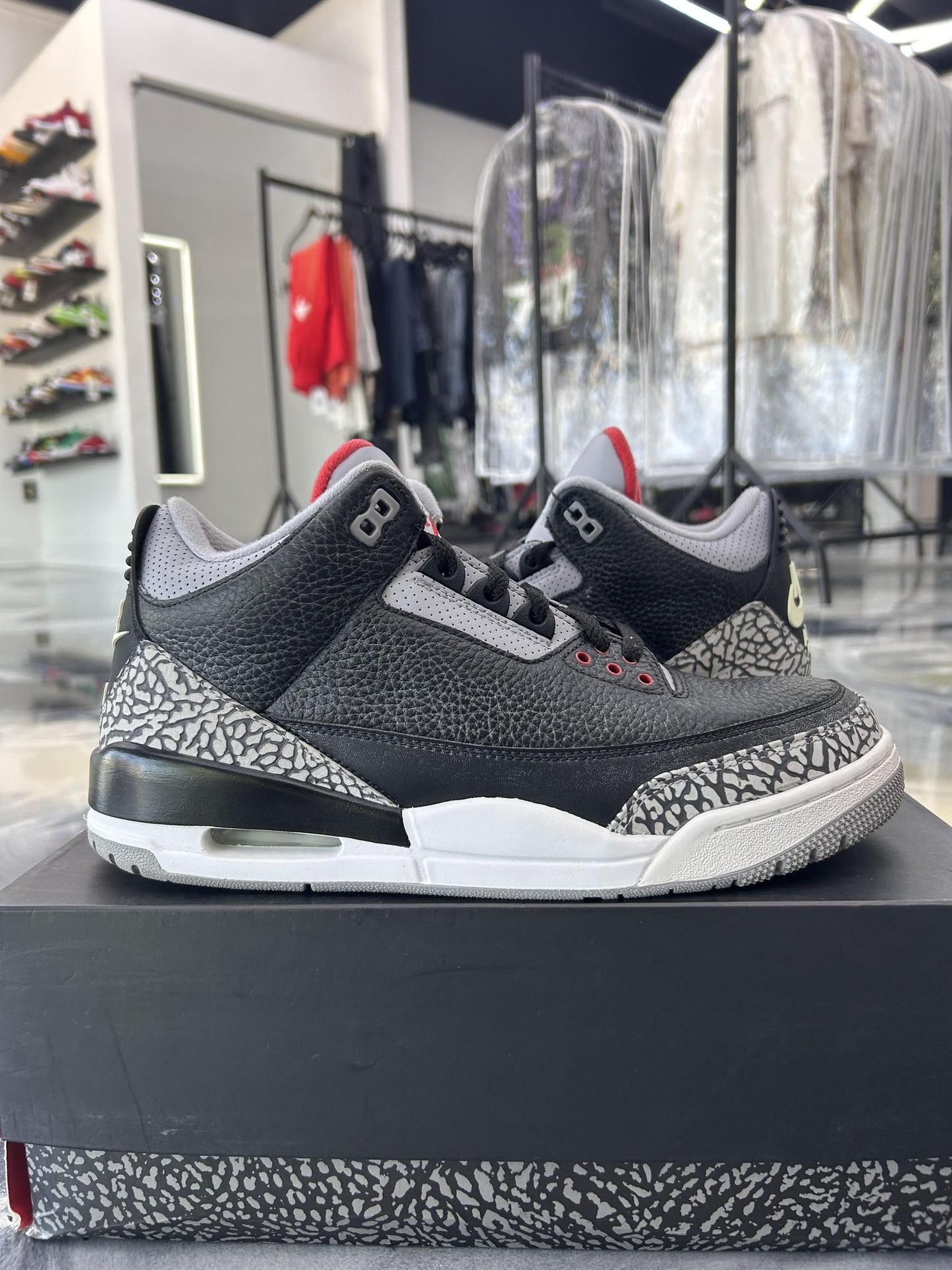 Jordan 3 "Black Cement" 2018 Used Size 10