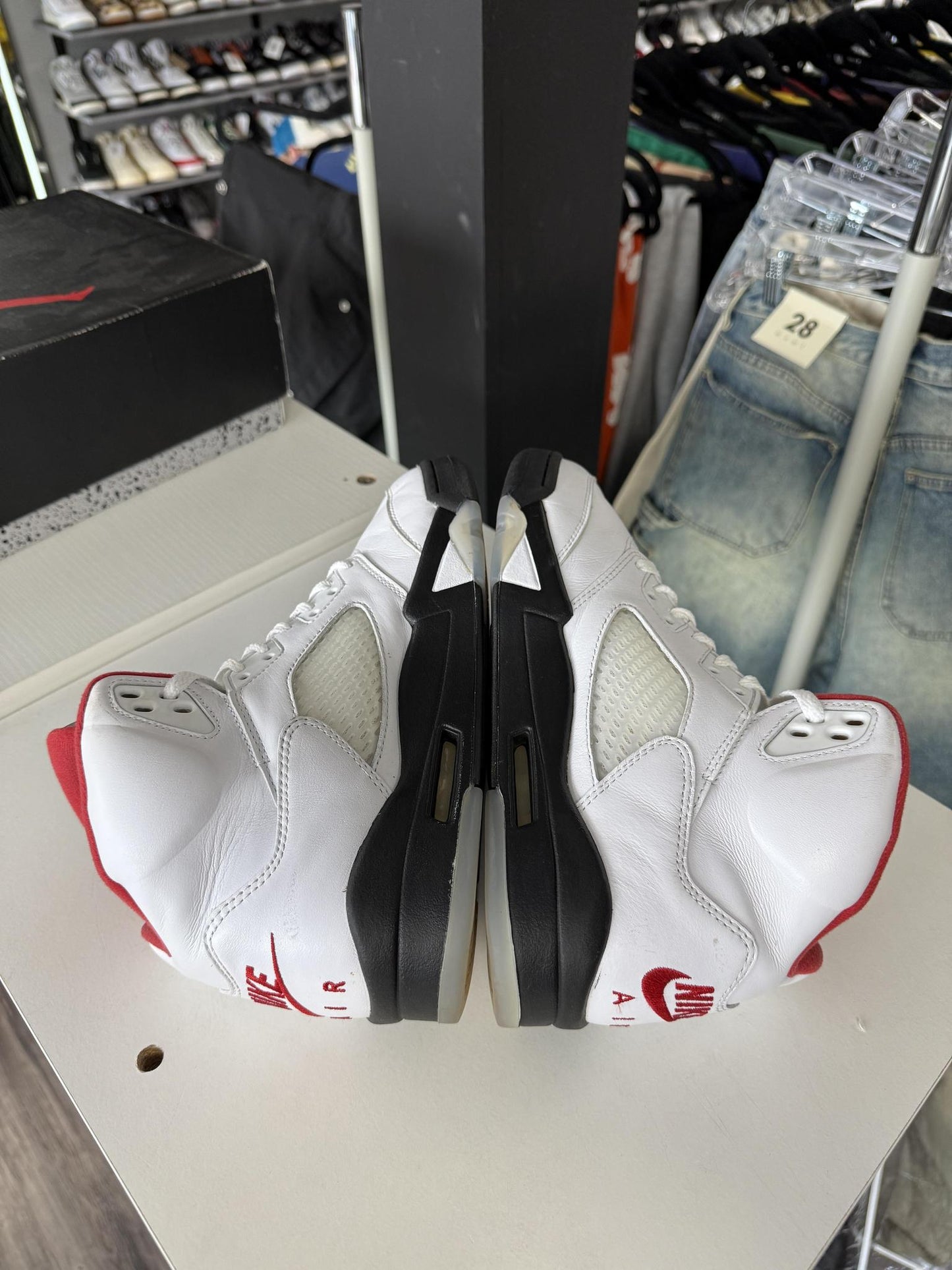 Jordan 5 "Fire Red Silver Tongue" Used Size 8