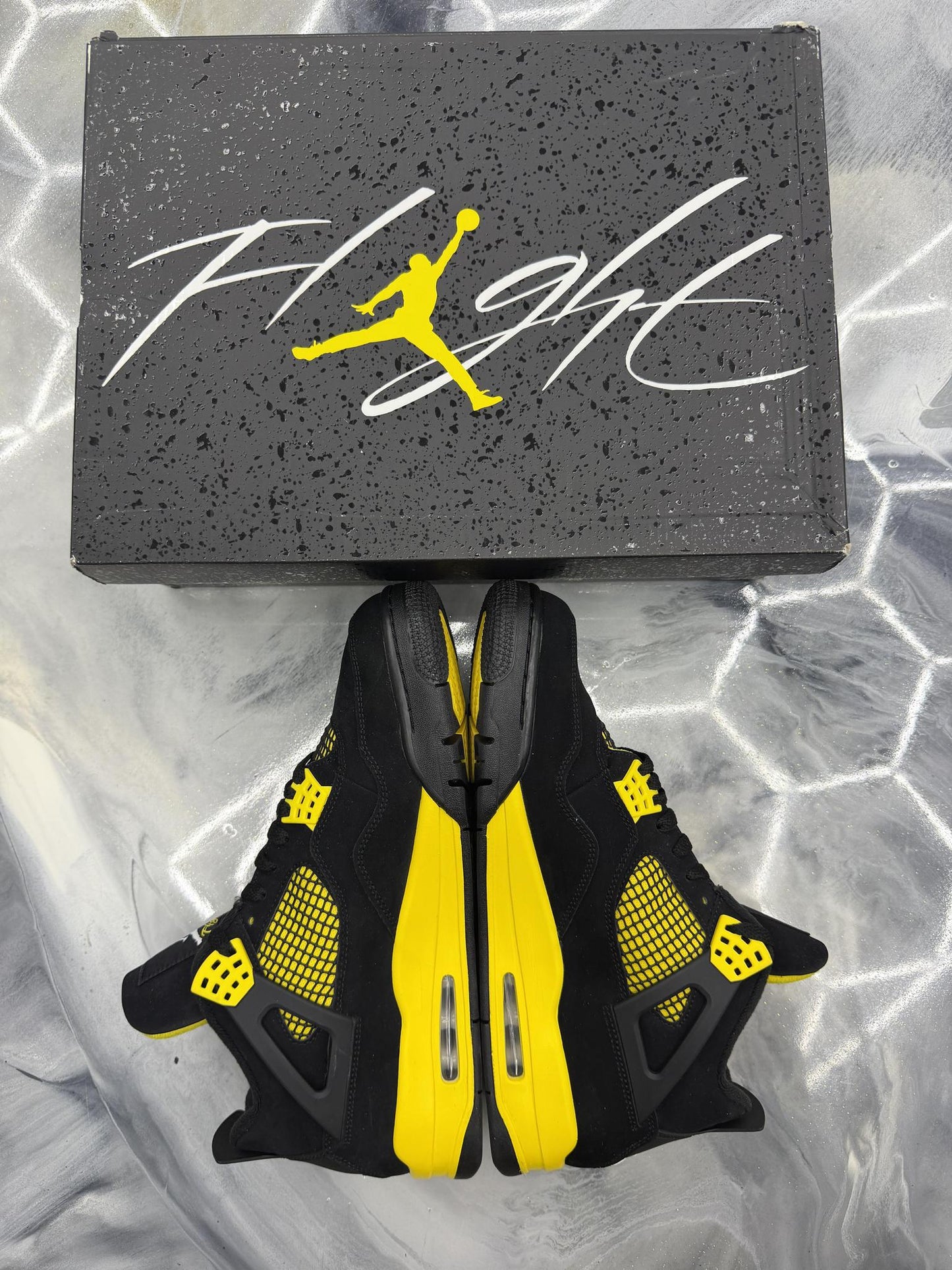 Jordan 4 "Thunder" Used Size 12