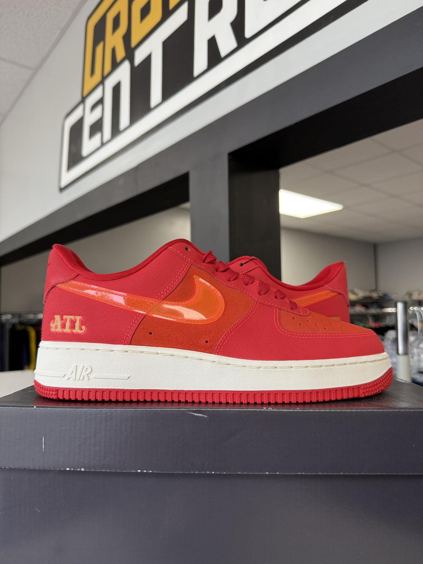 Air Force 1 Low "ATL" Used Size 9.5
