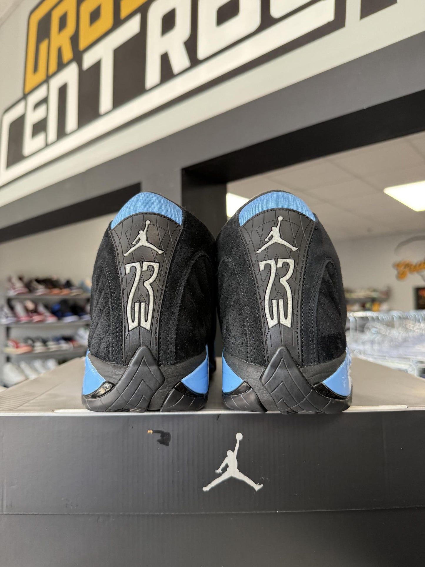 Jordan 14 "University Blue" Used Size 12