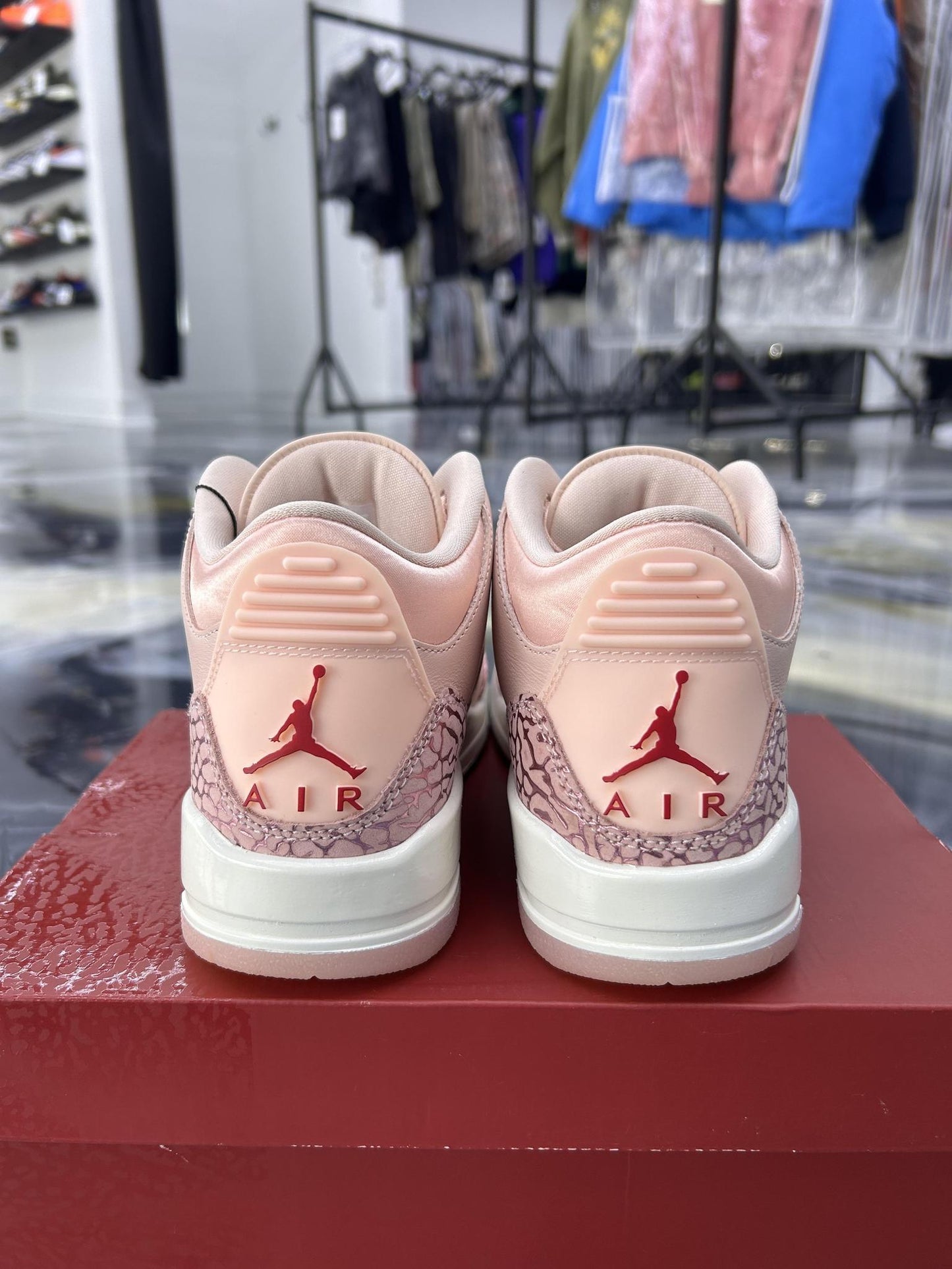 Jordan 3 "Valentines Day" Used Size 5Y/6.5W