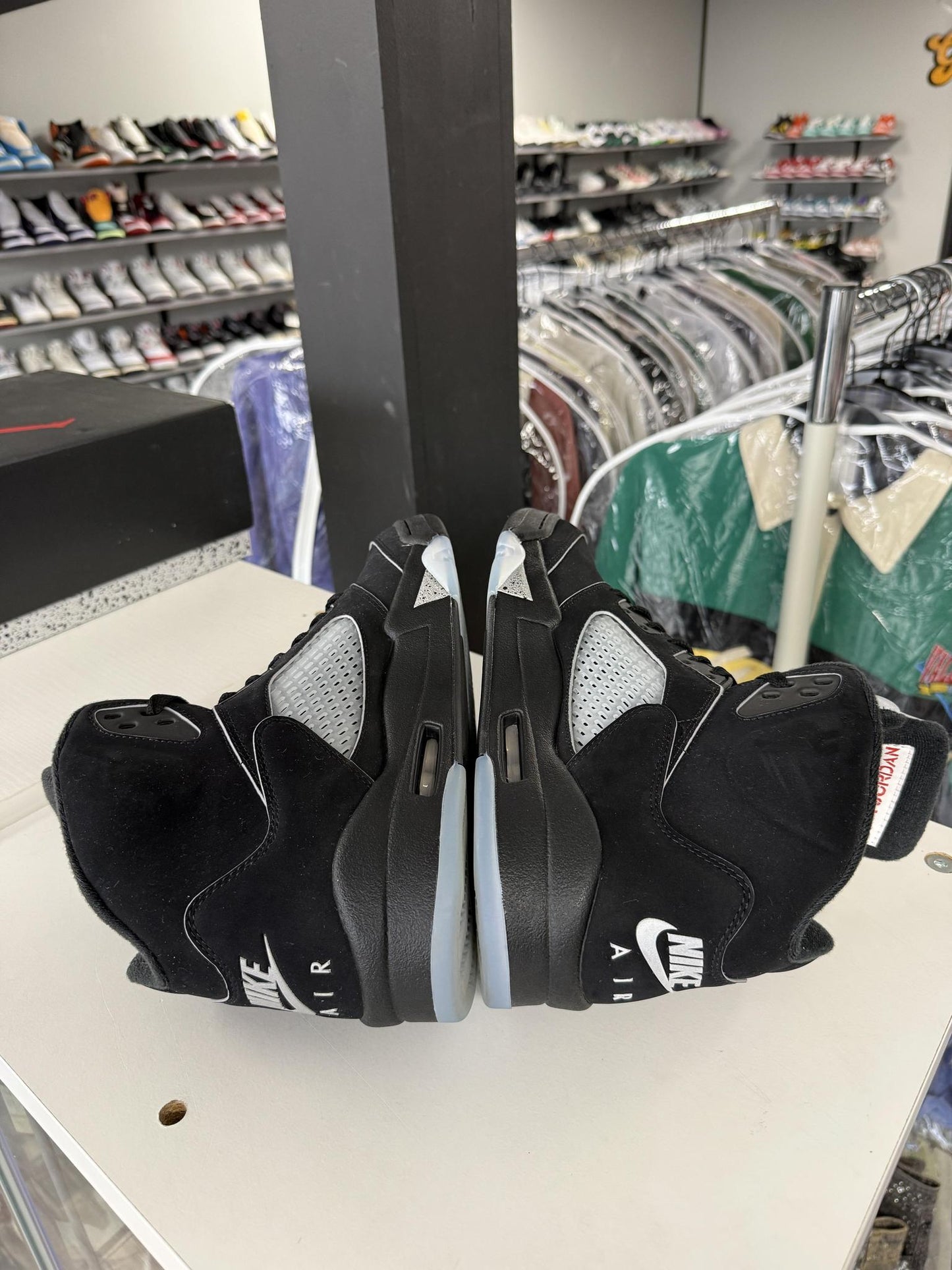 Jordan 5 "Metallic Reimagined" Used Size 12