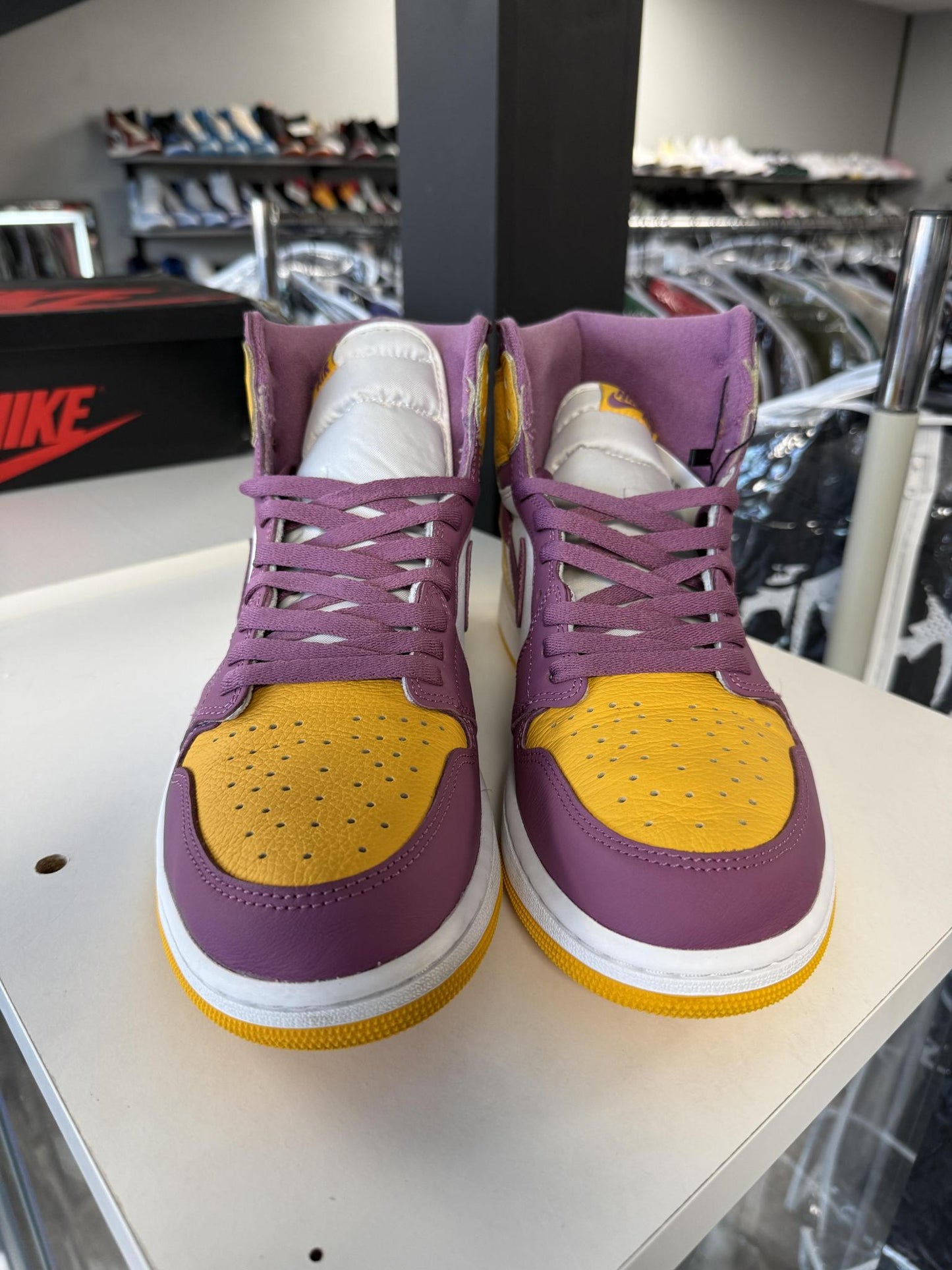Jordan 1 "Brotherhood" Used Size 12