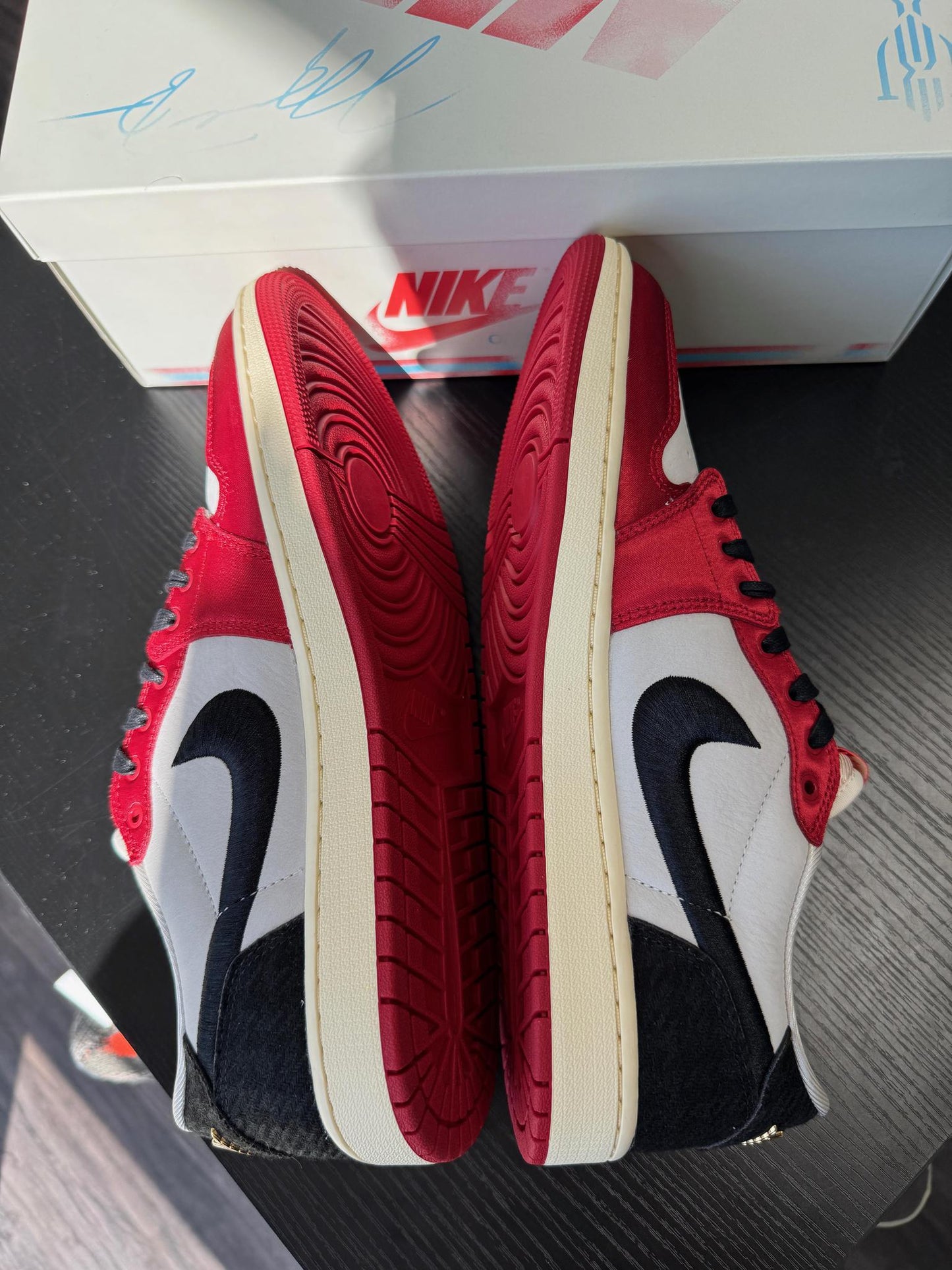 Jordan 1 Low x Trophy Room "Away"  Used Size 12