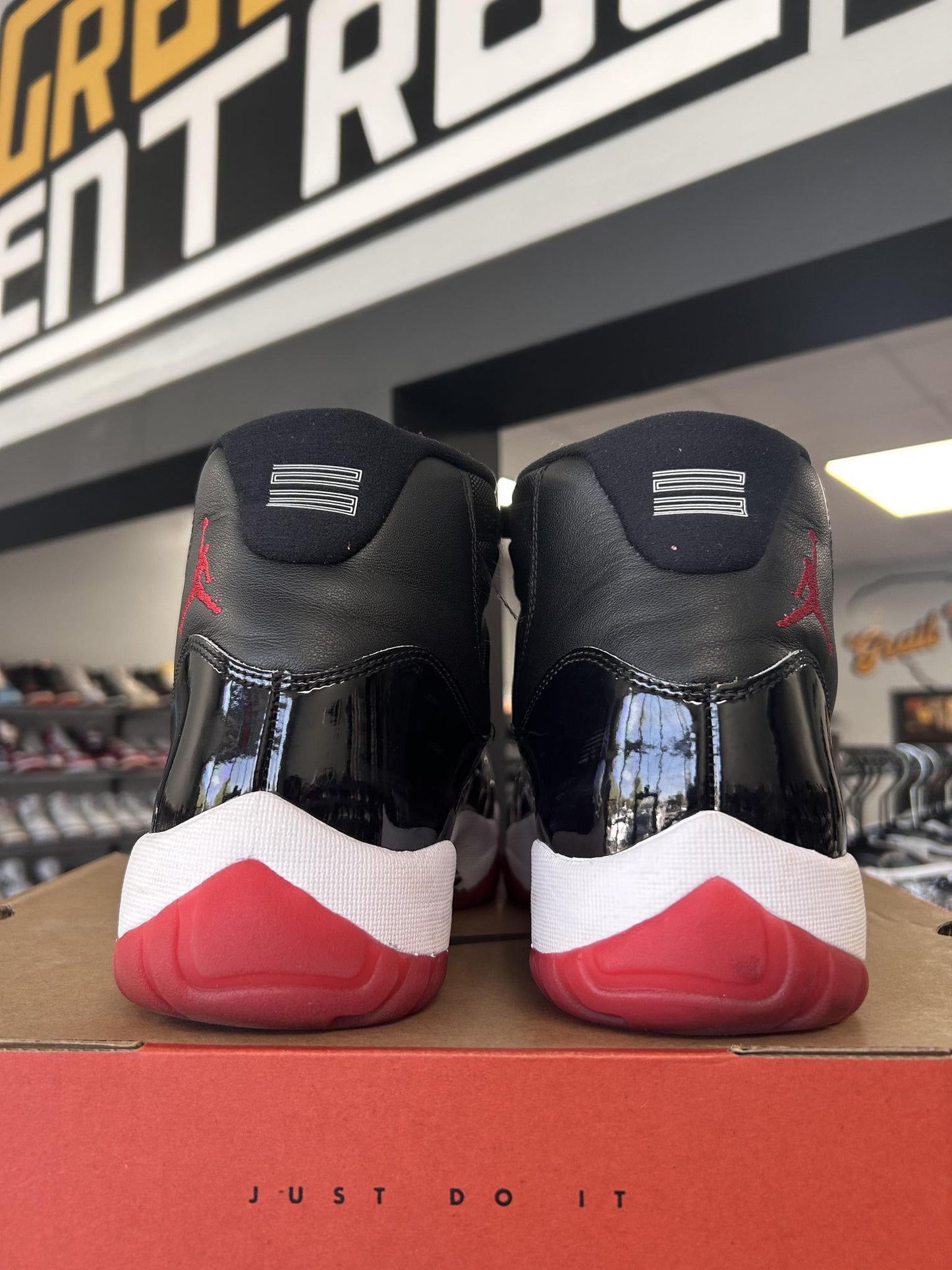 Jordan 11 "Bred" Used Size 13