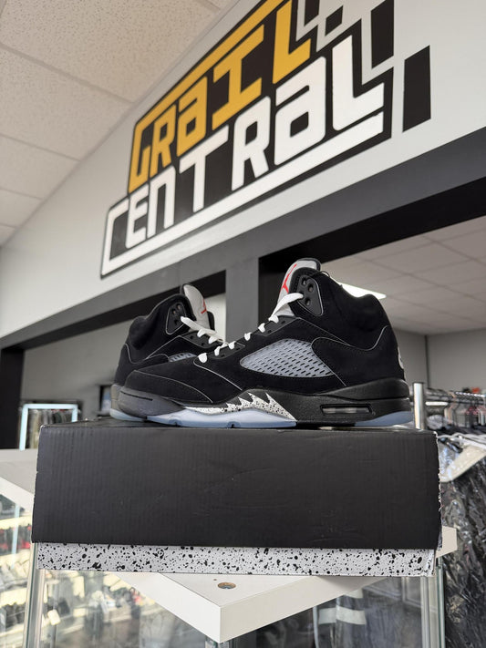 Jordan 5 "Metallic Reimagined" Used Size 10