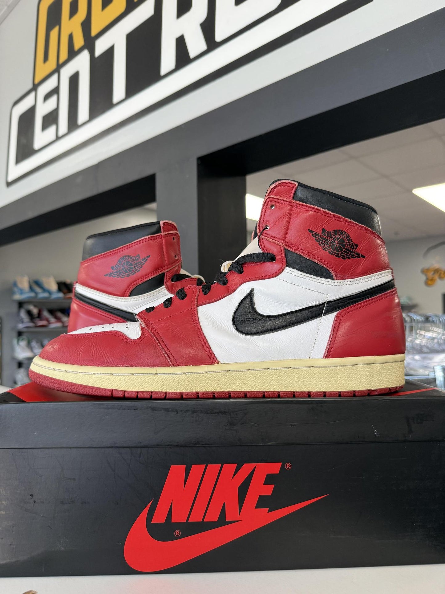 Jordan 1 "Chicago (1994)" Used Size 14