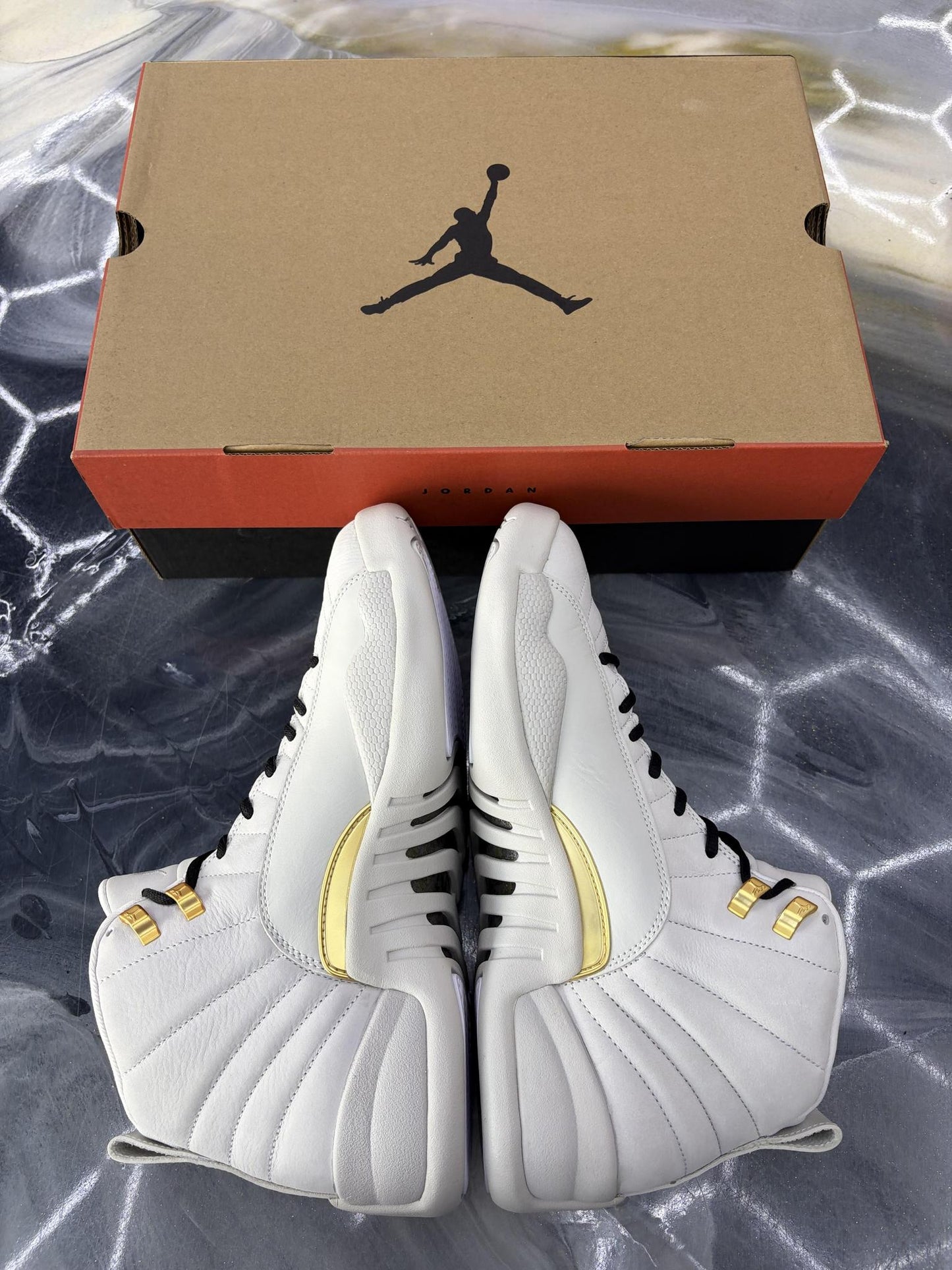 Jordan 12 "Phantom" Used Size 11