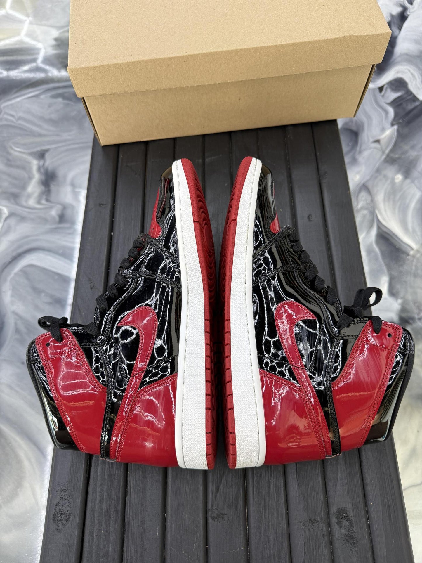 Jordan 1 "Patent Bred" Used Size 10